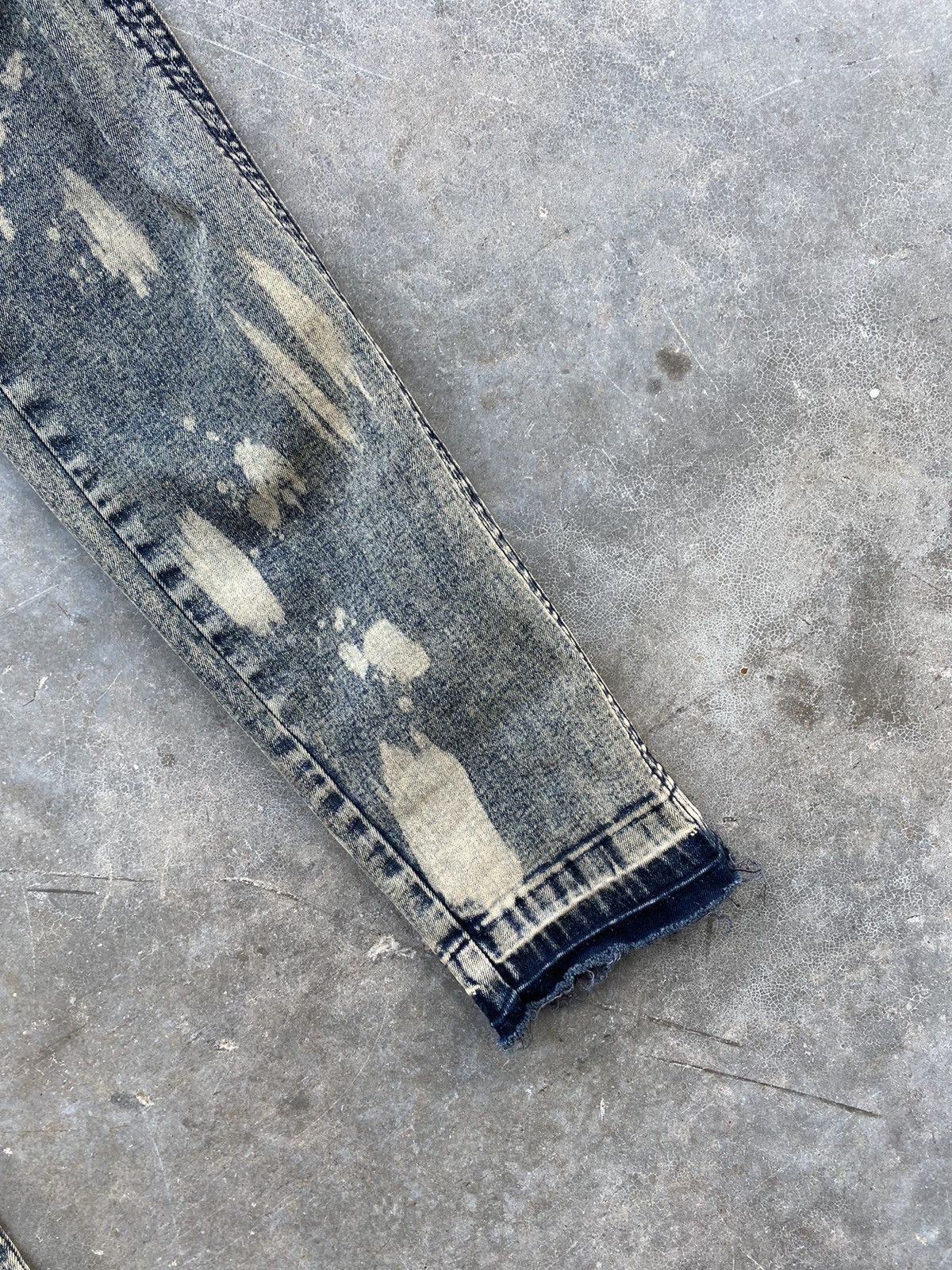 Represent Clo. Represent Clothing Thrashed Mud Denim Jeans Sz. 34 Clo UK Size US 34 / EU 50 - 3 Thumbnail