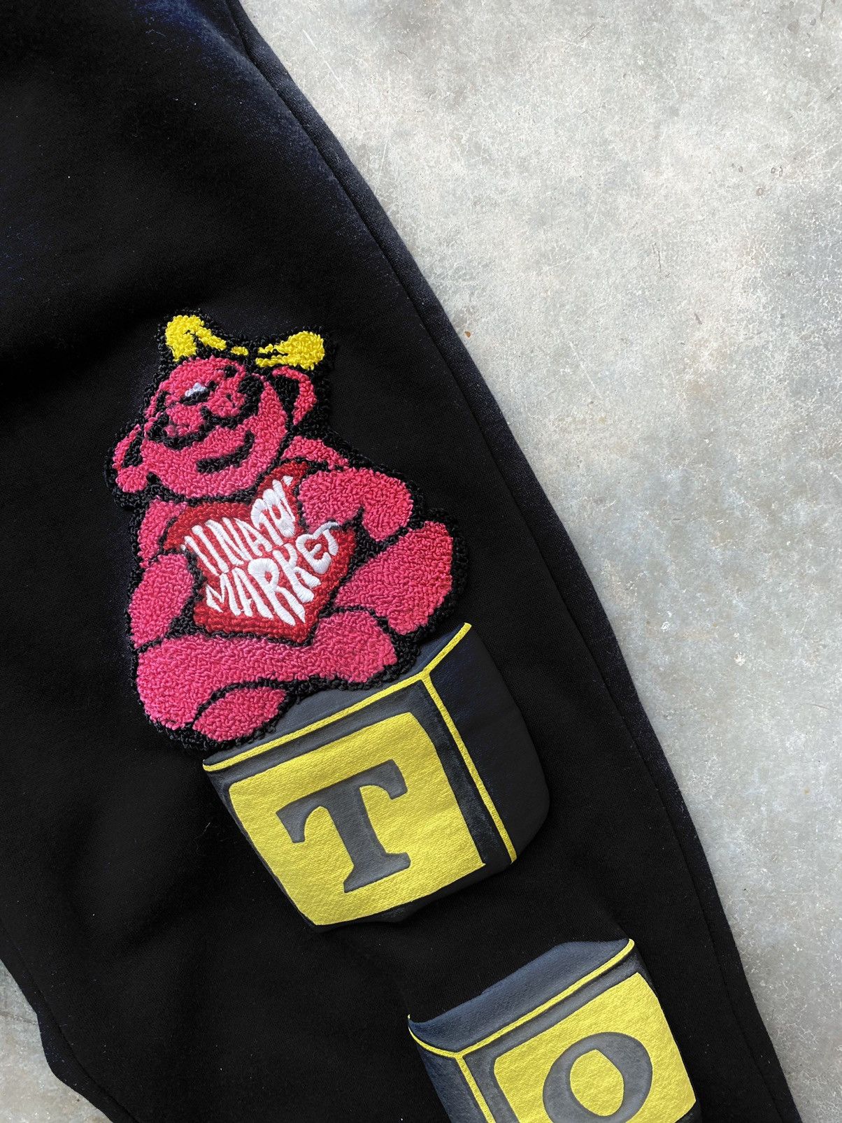Market Chinatown Market Be Mine Sweatpants / Joggers Black XL ❄️ Size US 36 / EU 52 - 4 Thumbnail