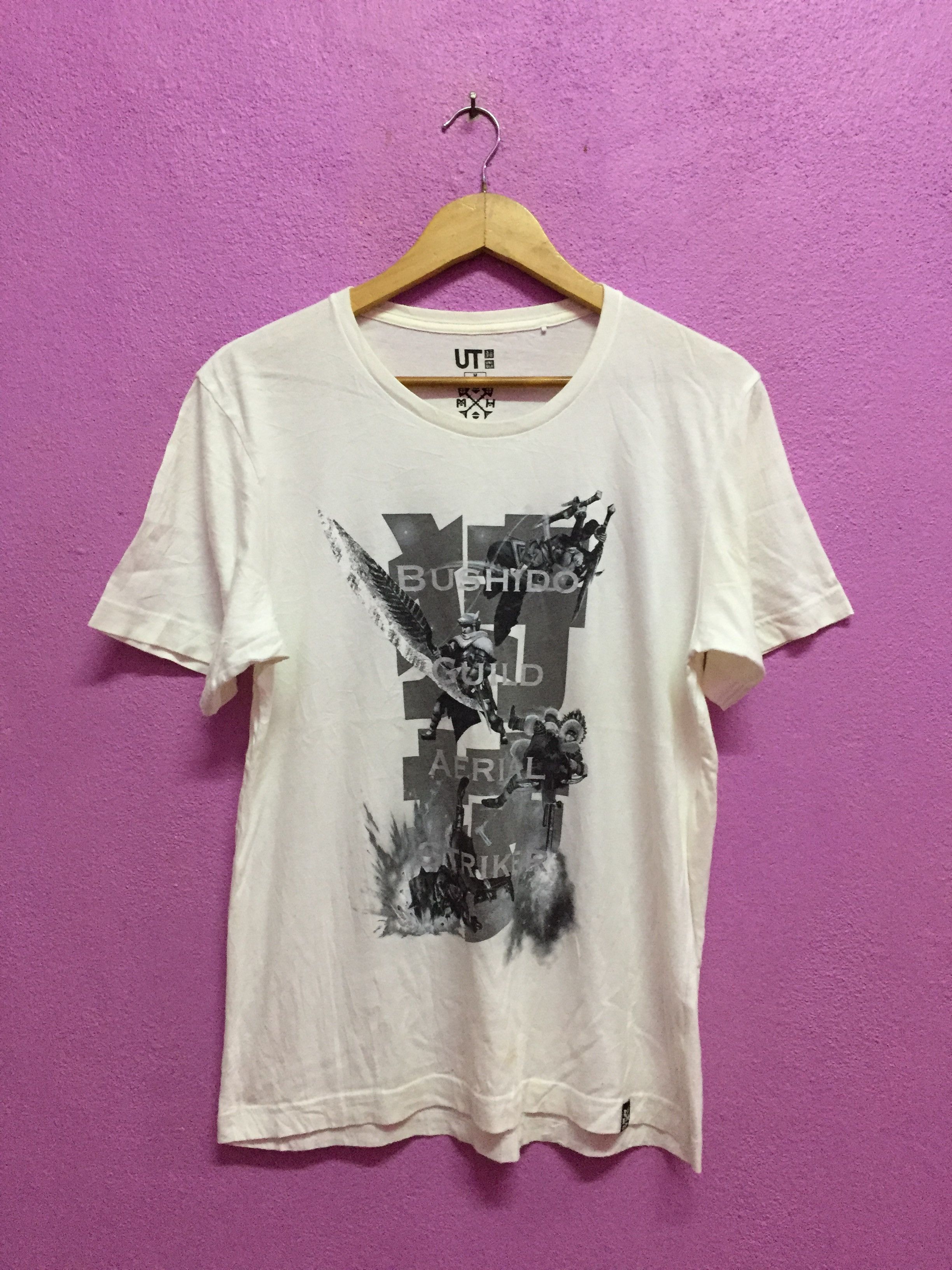 Anime Monster Hunter T-Shirts Size M Size US M / EU 48-50 / 2 - 1 Thumbnail