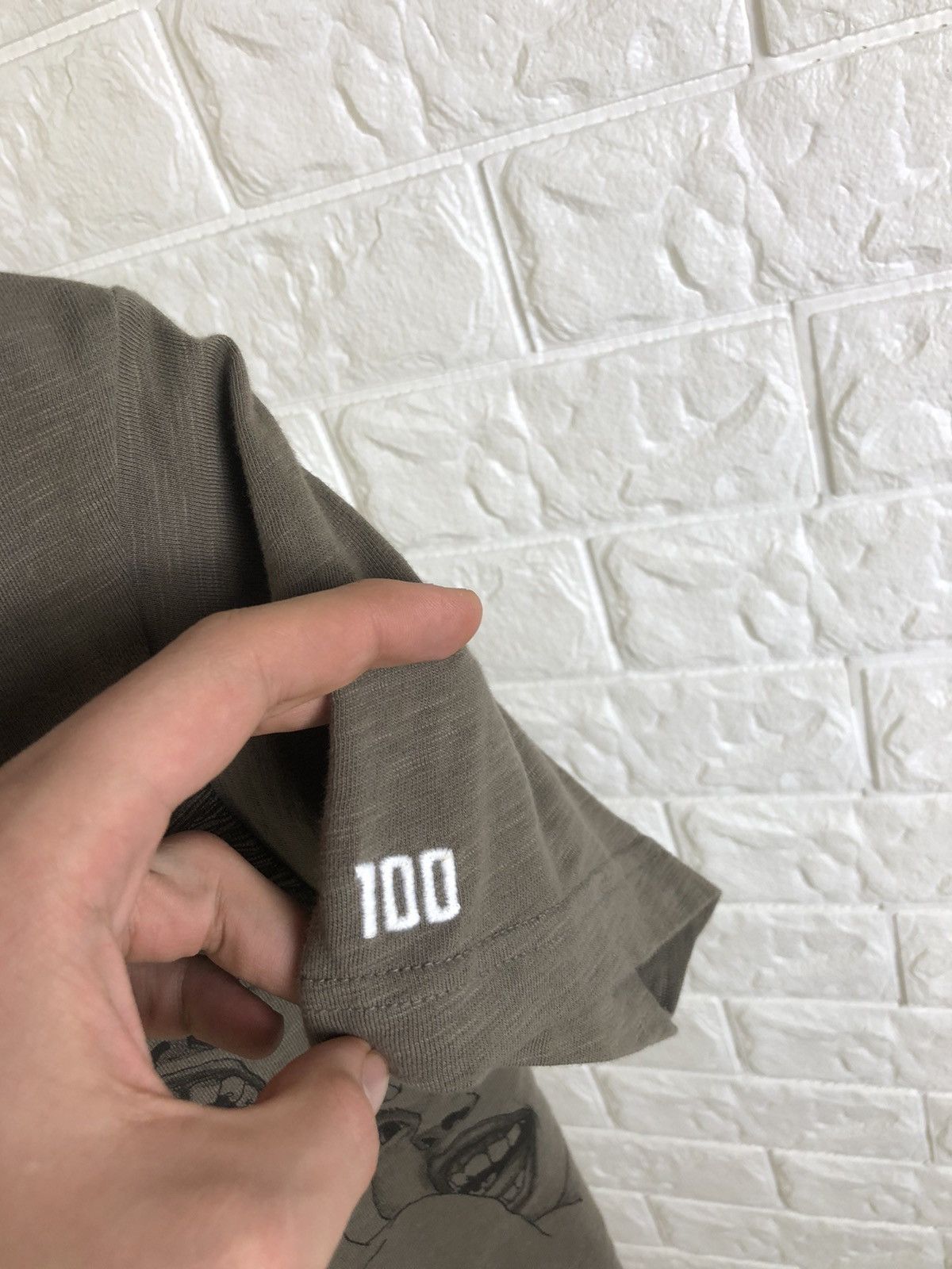 Japanese Brand × Uniqlo Uniqlo Big Faces Tee Size US S / EU 44-46 / 1 - 4 Thumbnail