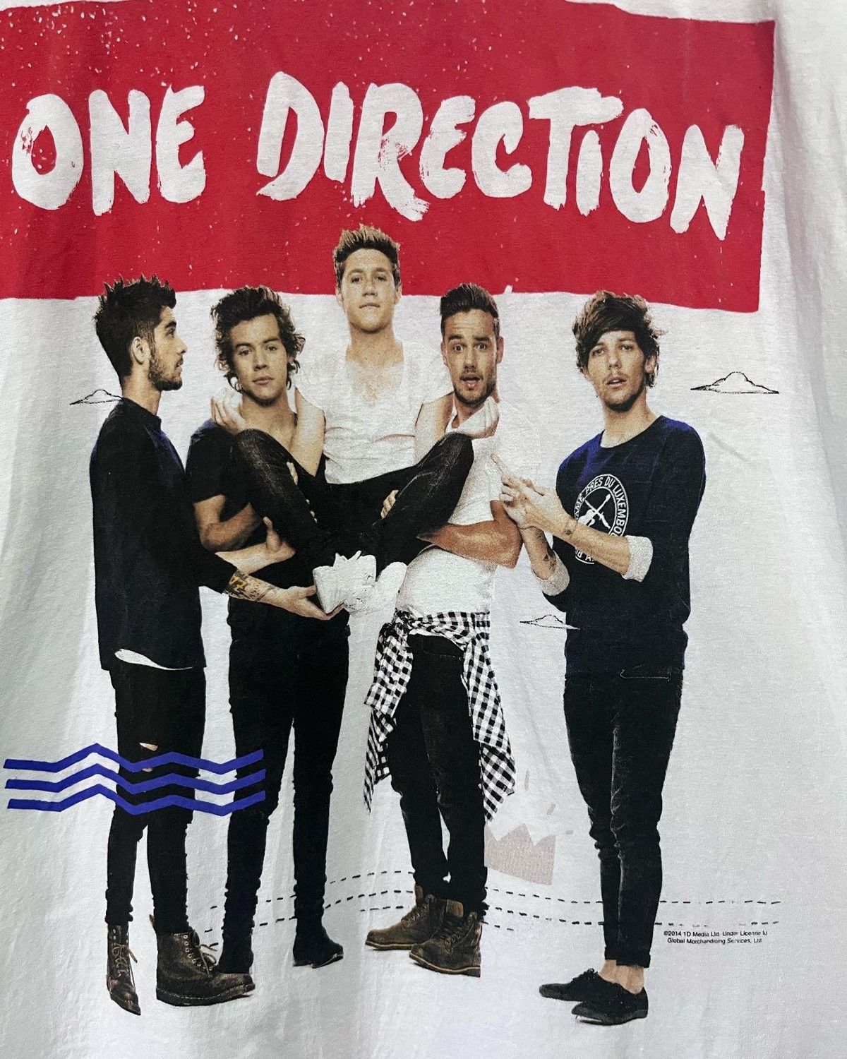Vintage One direction 2014 Official Tour shirt Size US L / EU 52-54 / 3 - 1 Thumbnail