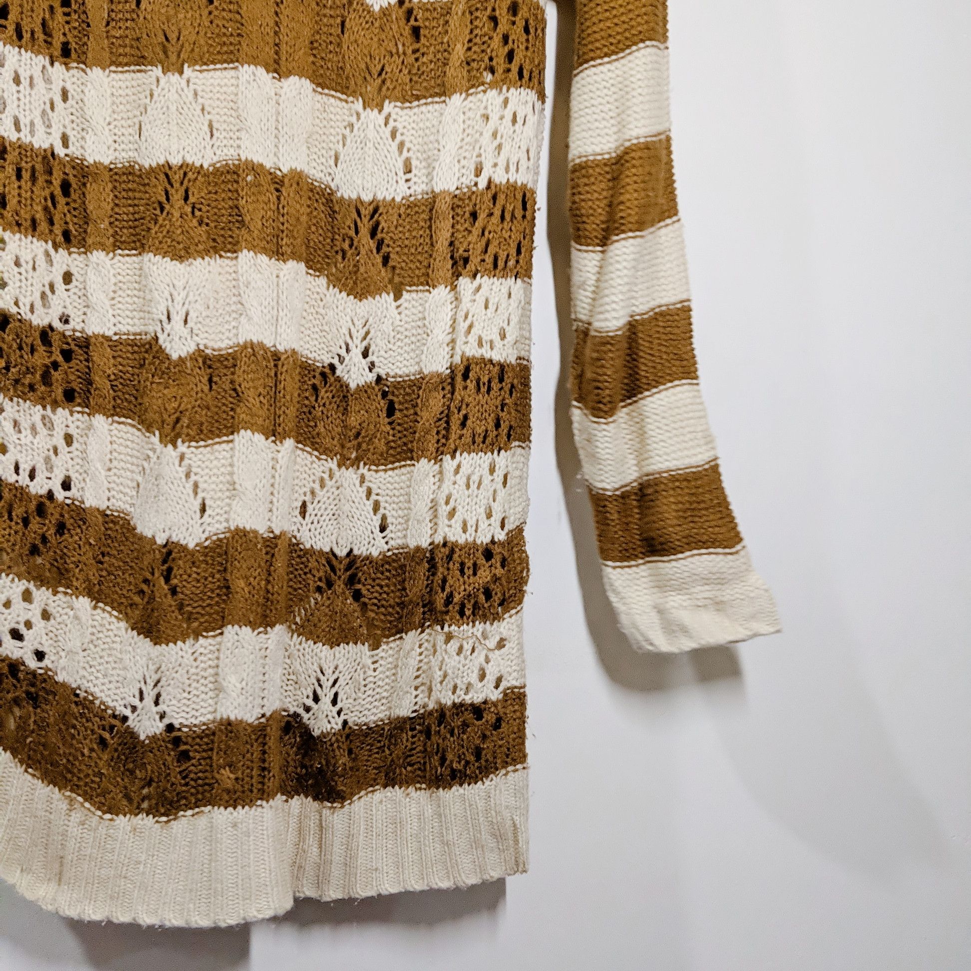 Japanese Brand Vintage Capalanca Knitwear Stripe Jumper Size US S / EU 44-46 / 1 - 3 Thumbnail