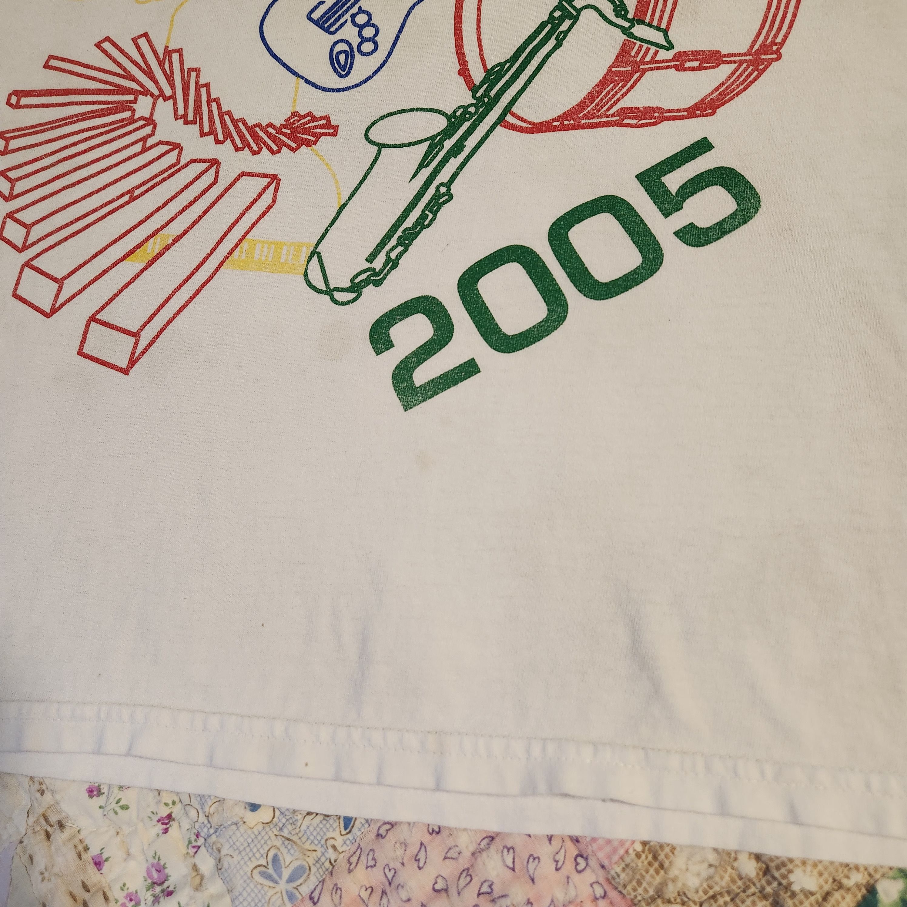 Gildan Vintage 2005 Cincinnati Jazz Festival Kanye West Graphic Tee Size US XL / EU 56 / 4 - 5 Thumbnail