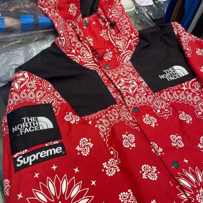 Supreme tnf clearance paisley