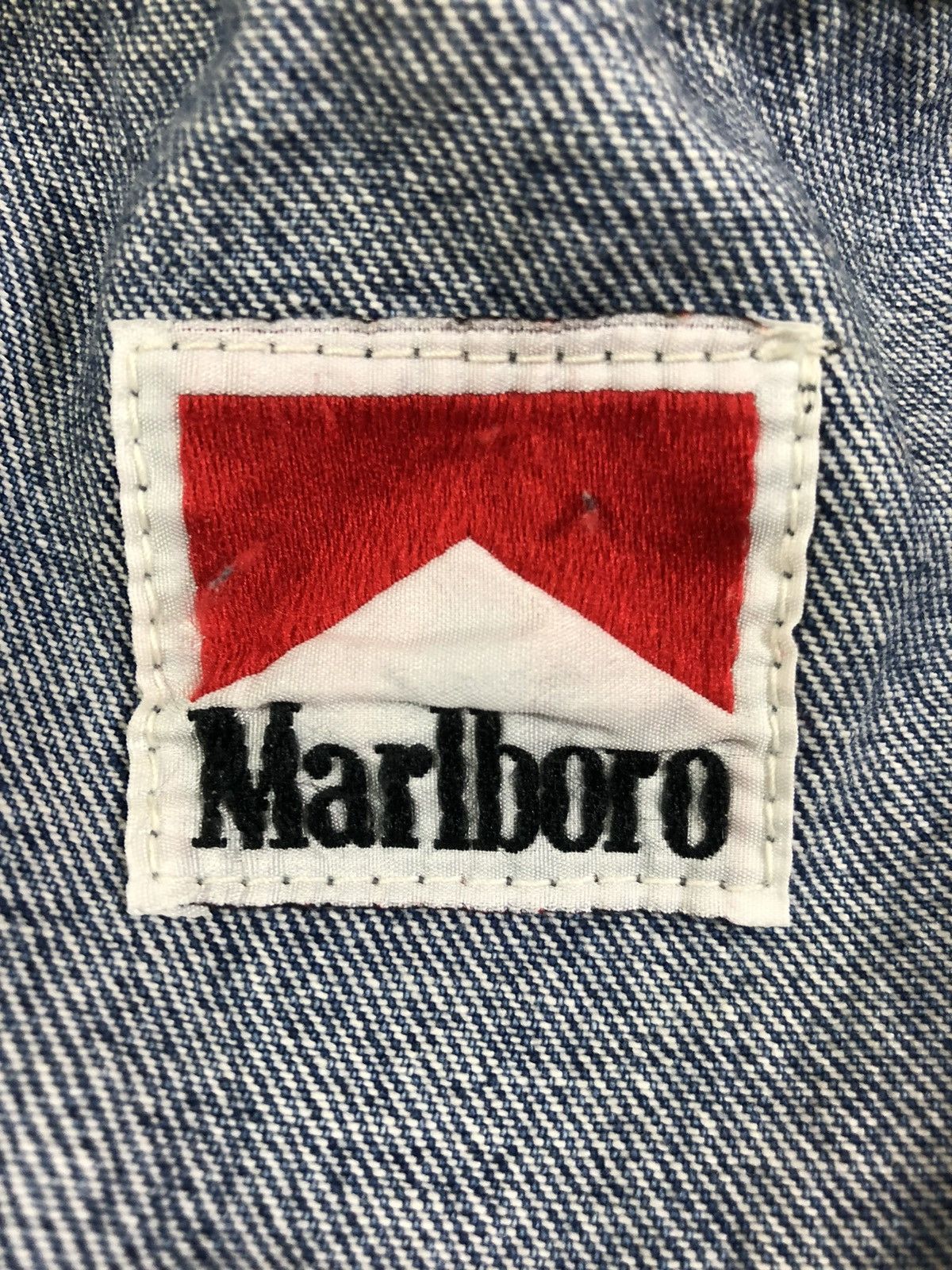Vintage Vintage denim jacket Size US M / EU 48-50 / 2 - 5 Thumbnail