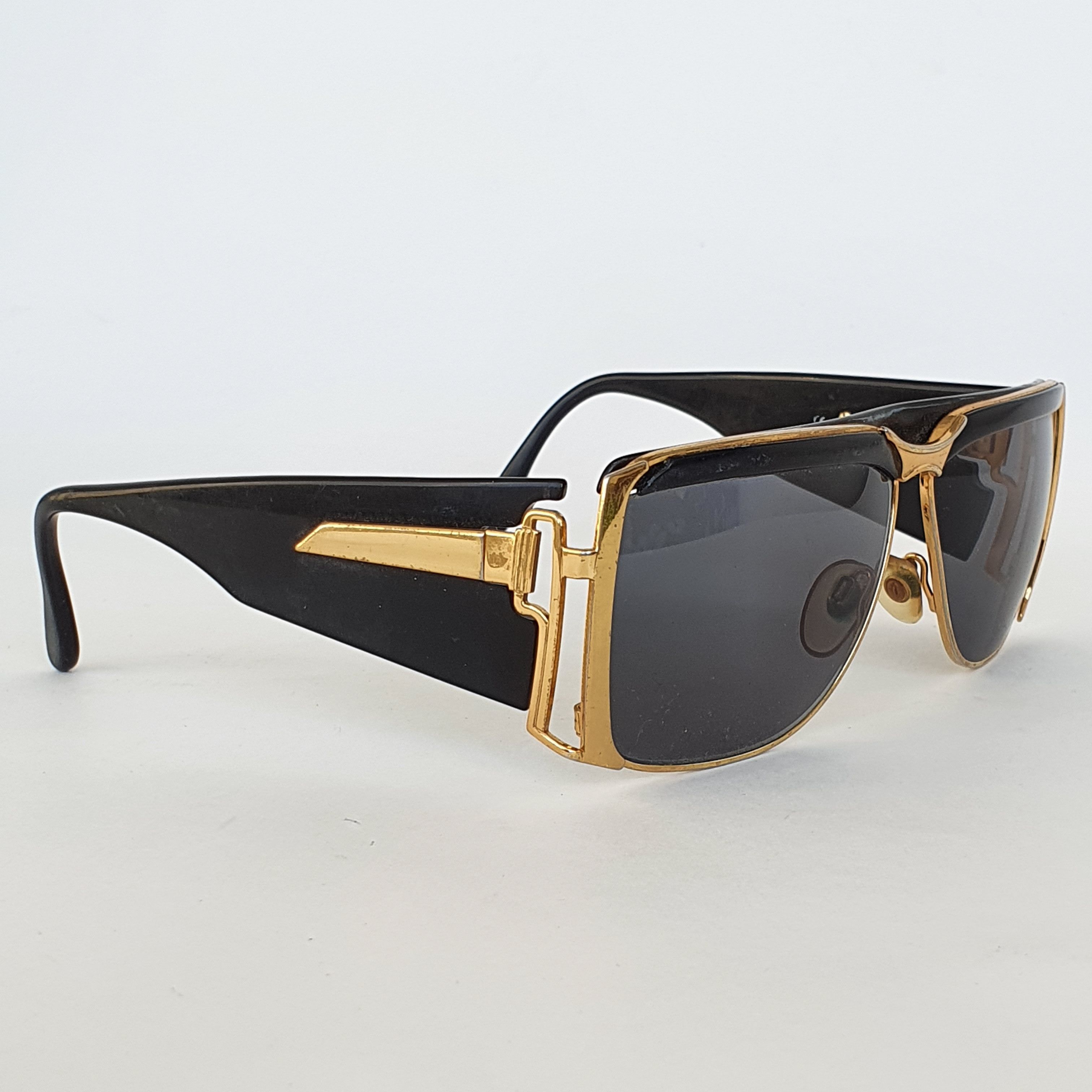 Vintage Vintage Gold Rare Glasses\Sunglasses VERSACE style Size ONE SIZE - 4 Thumbnail