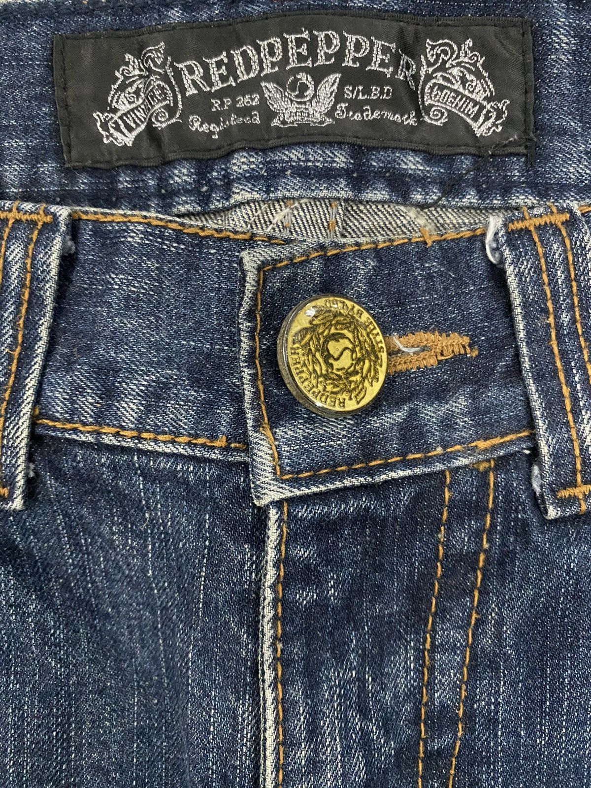 Hysteric Glamour × Japanese Brand VINTAGE RED PEPPER SPELL OUT DISTRESSED DENIM PANT Size US 30 / EU 46 - 7 Thumbnail