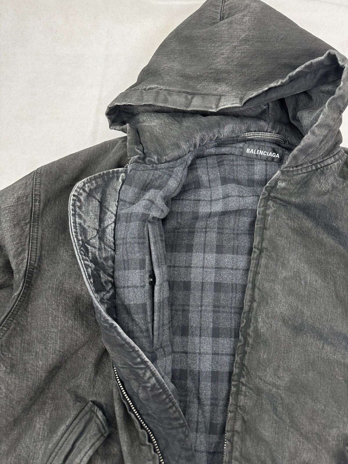 Balenciaga Balenciaga AW21 denim puffed Bomber Jacket Size US L / EU 52-54 / 3 - 5 Thumbnail