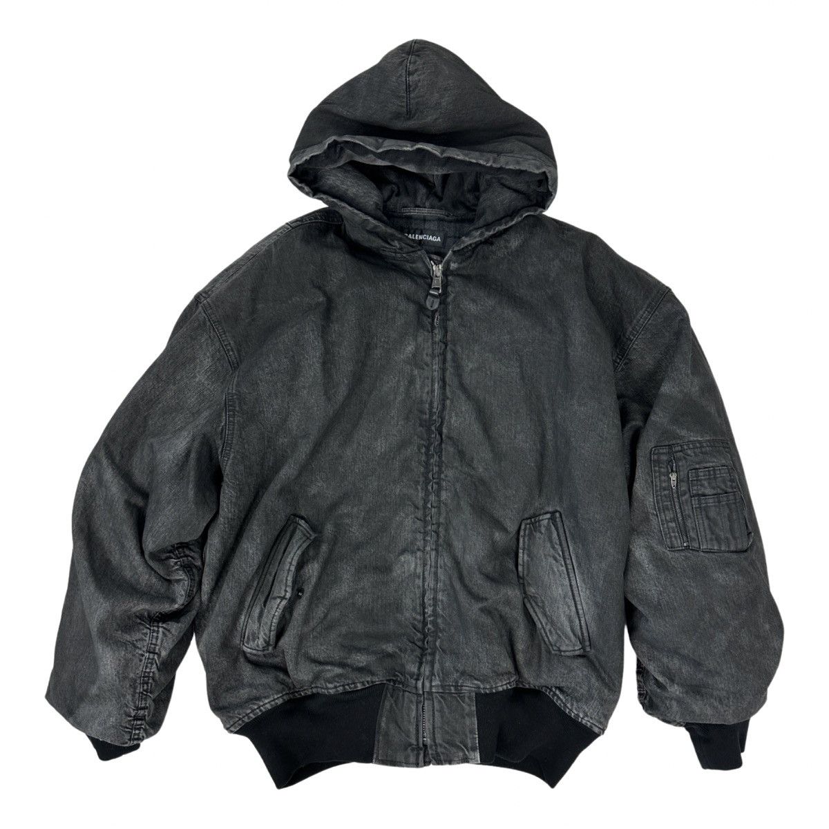 Balenciaga Balenciaga AW21 denim puffed Bomber Jacket Size US L / EU 52-54 / 3 - 2 Thumbnail