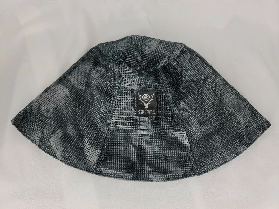 Supreme South2 West8 Bush Tulip Hat Black SS21 Brand New