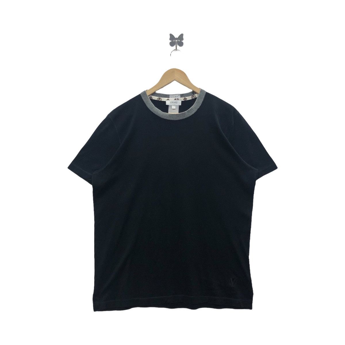 Tシャツ・カットソー VERSACE Men T Shirts 78GAHC05 CJ01CG89 Black Versace VERSACE Men T-Shirts 78GAHC05 CJ01C G89 BLACK | Grailed