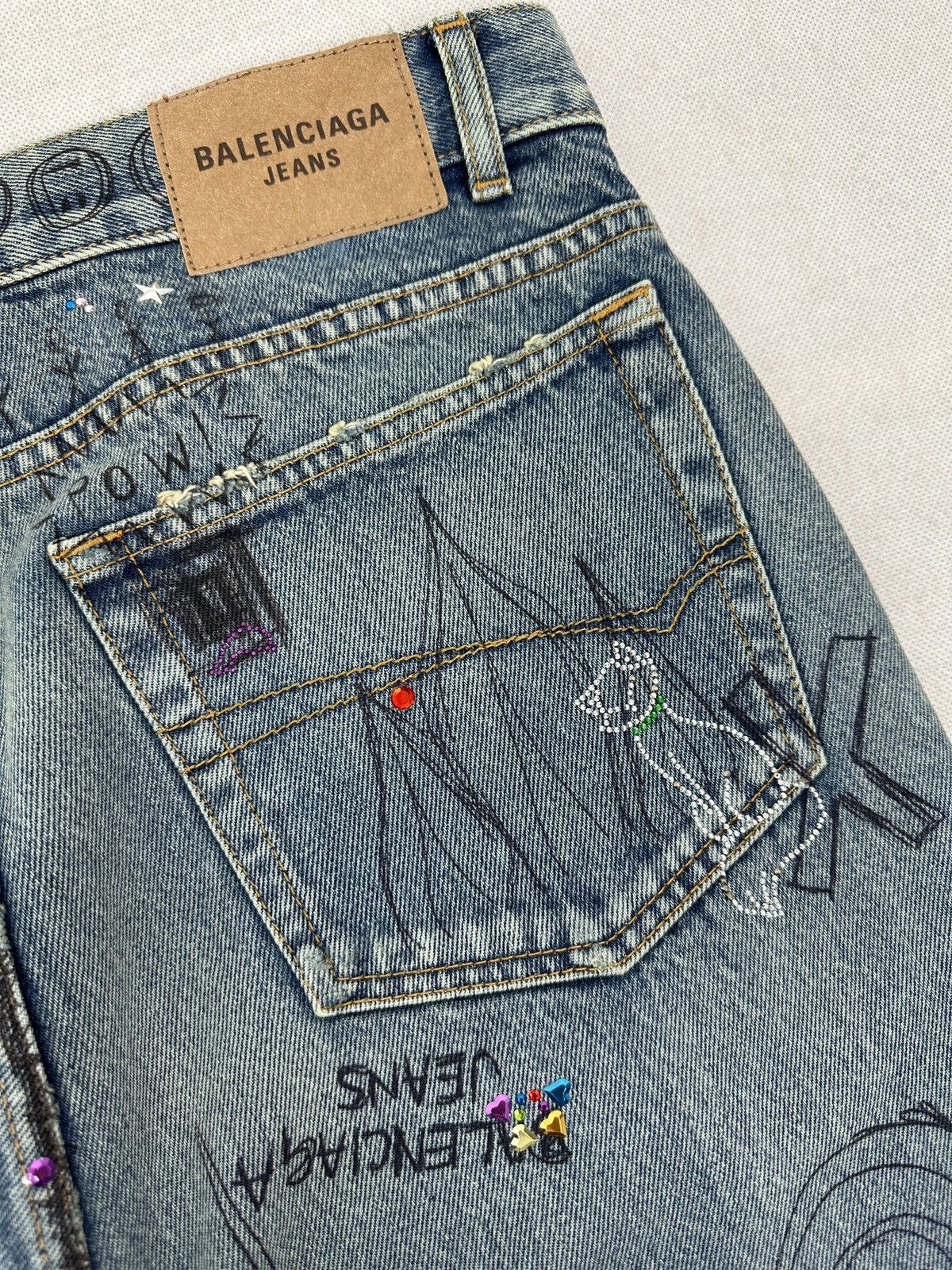 Balenciaga Balenciaga 360 SNOWSTORM Unreleased distressed denim Size US 32 / EU 48 - 8 Thumbnail