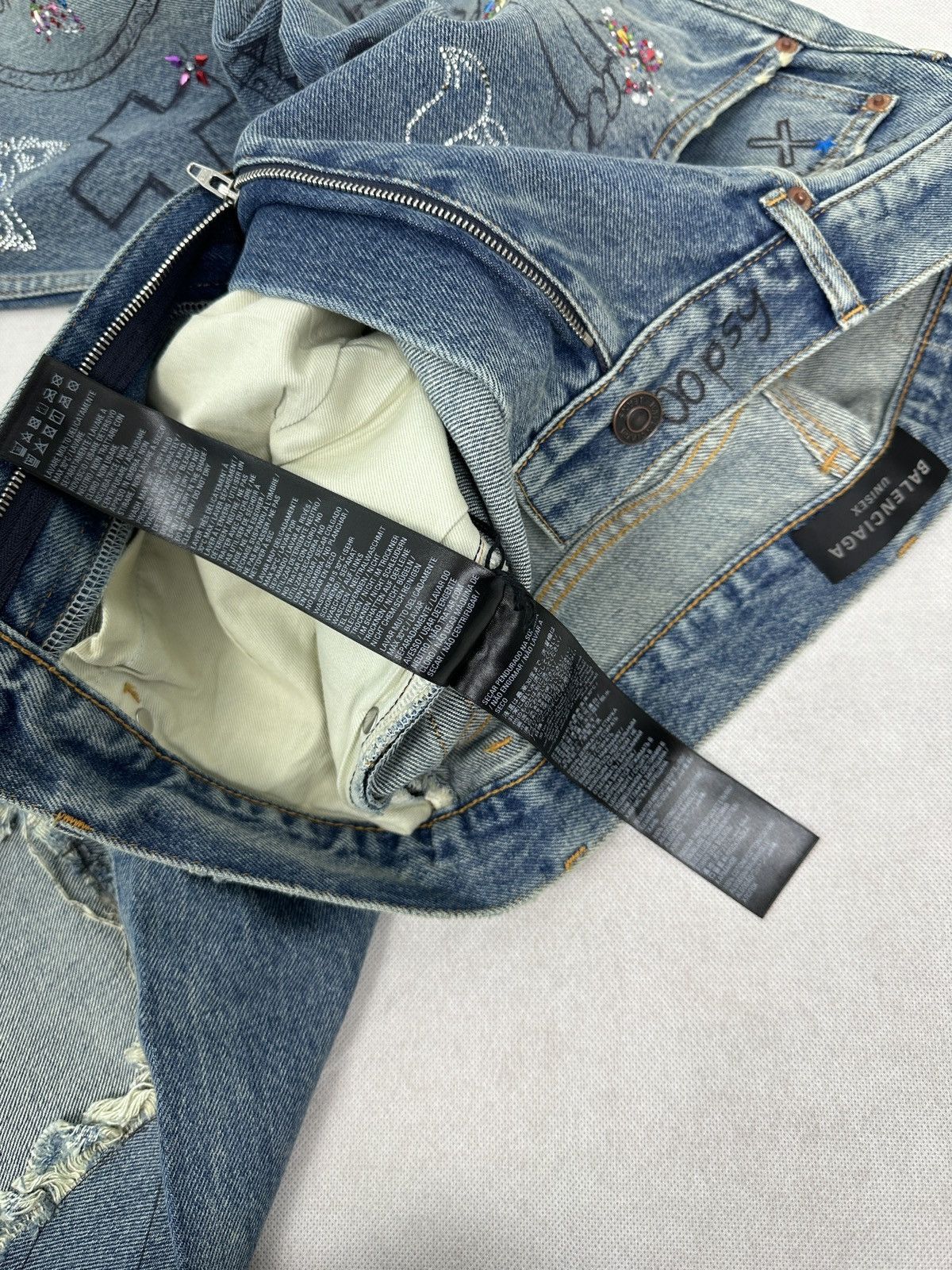 Balenciaga Balenciaga 360 SNOWSTORM Unreleased distressed denim Size US 32 / EU 48 - 11 Thumbnail
