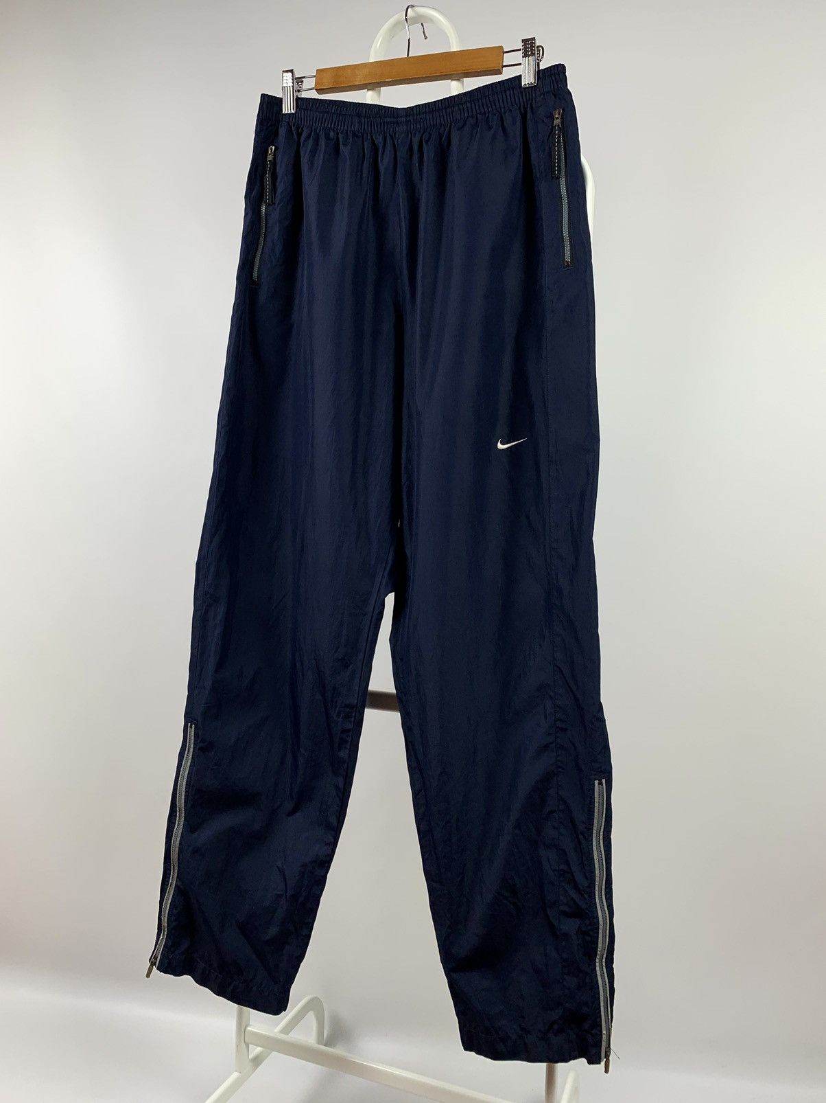 Nike 90s Vintage Nike Swoosh Joggers Track Pants Travis Style Size US 34 / EU 50 - 3 Thumbnail