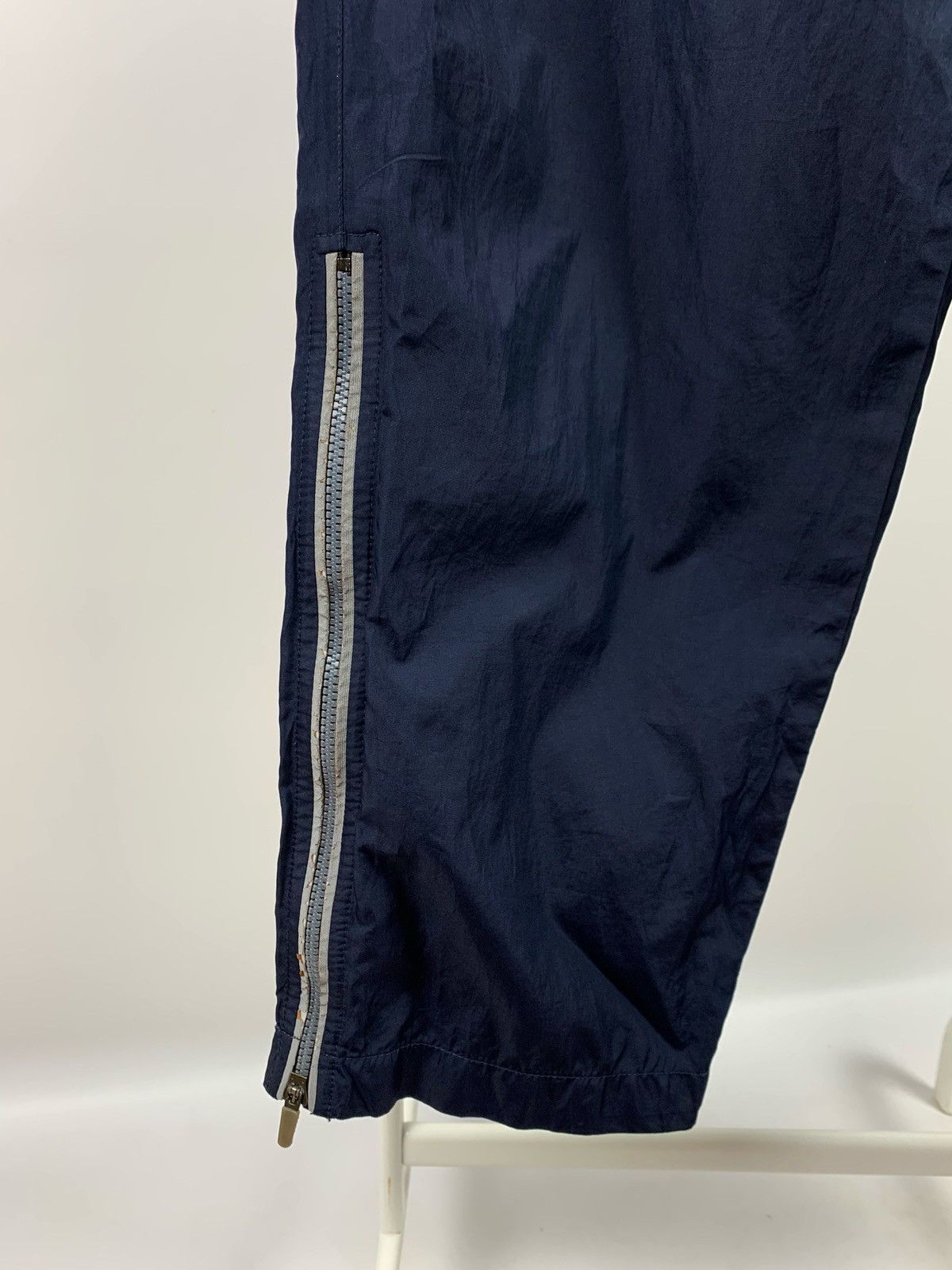Nike 90s Vintage Nike Swoosh Joggers Track Pants Travis Style Size US 34 / EU 50 - 10 Thumbnail