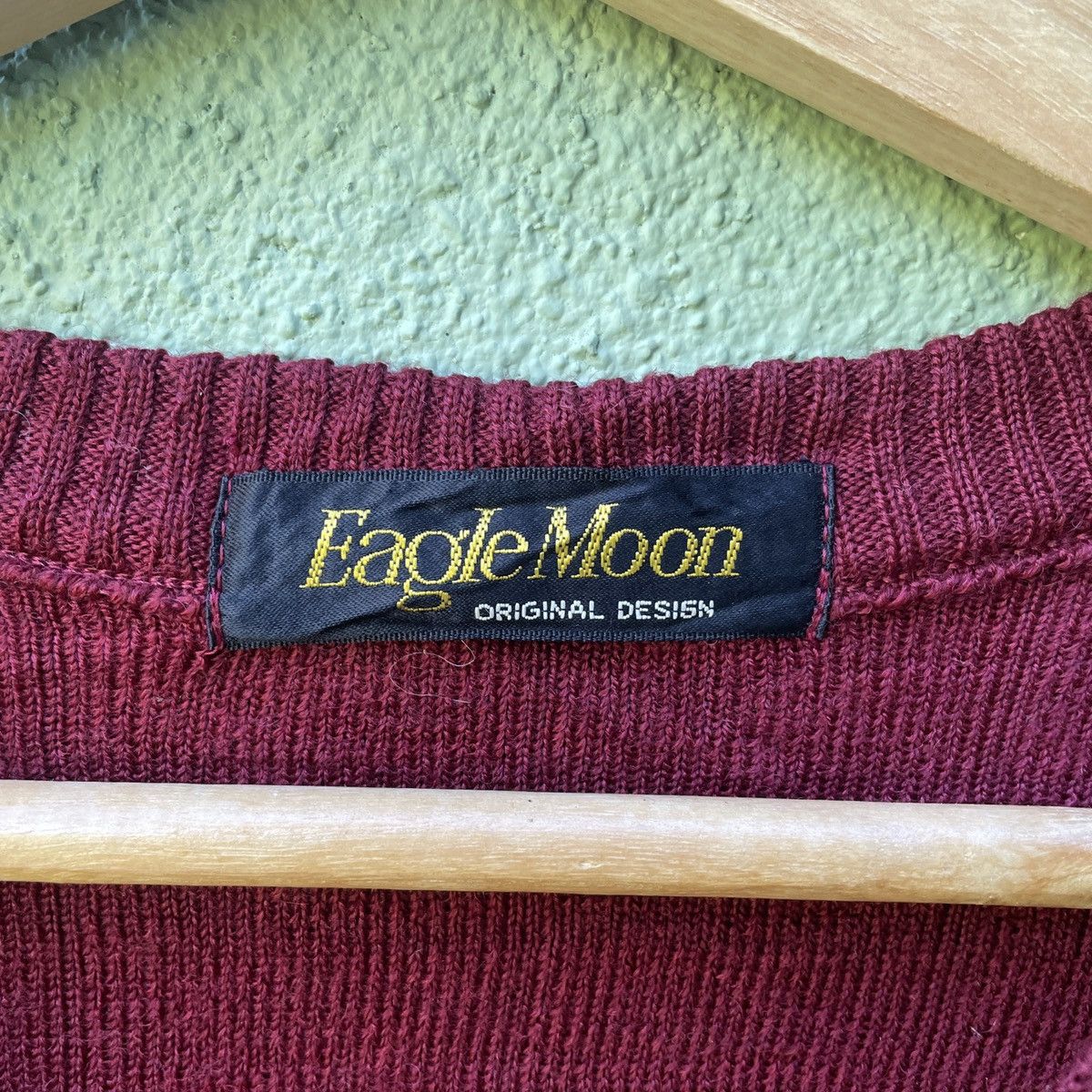 Aran Isles Knitwear Vintage EAGLE MOON V Neck Nice Knitwear Sweater! Size US L / EU 52-54 / 3 - 8 Thumbnail