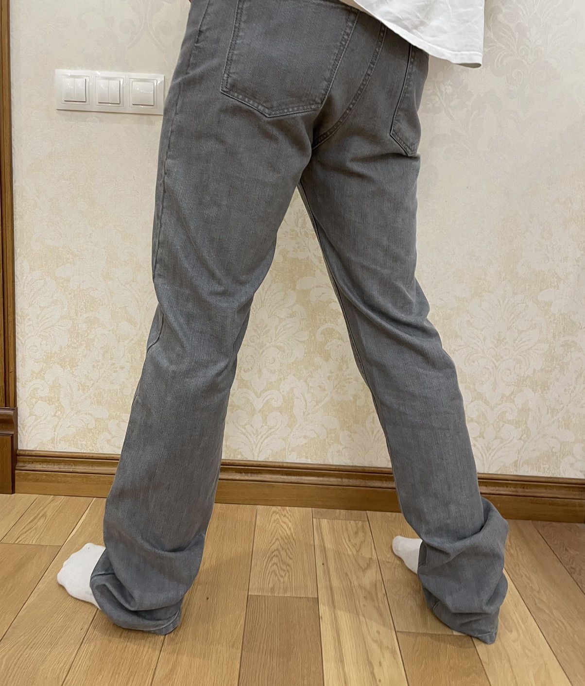 Balenciaga Balenciaga Paris Grey Jeans Size US 34 / EU 50 - 2 Thumbnail