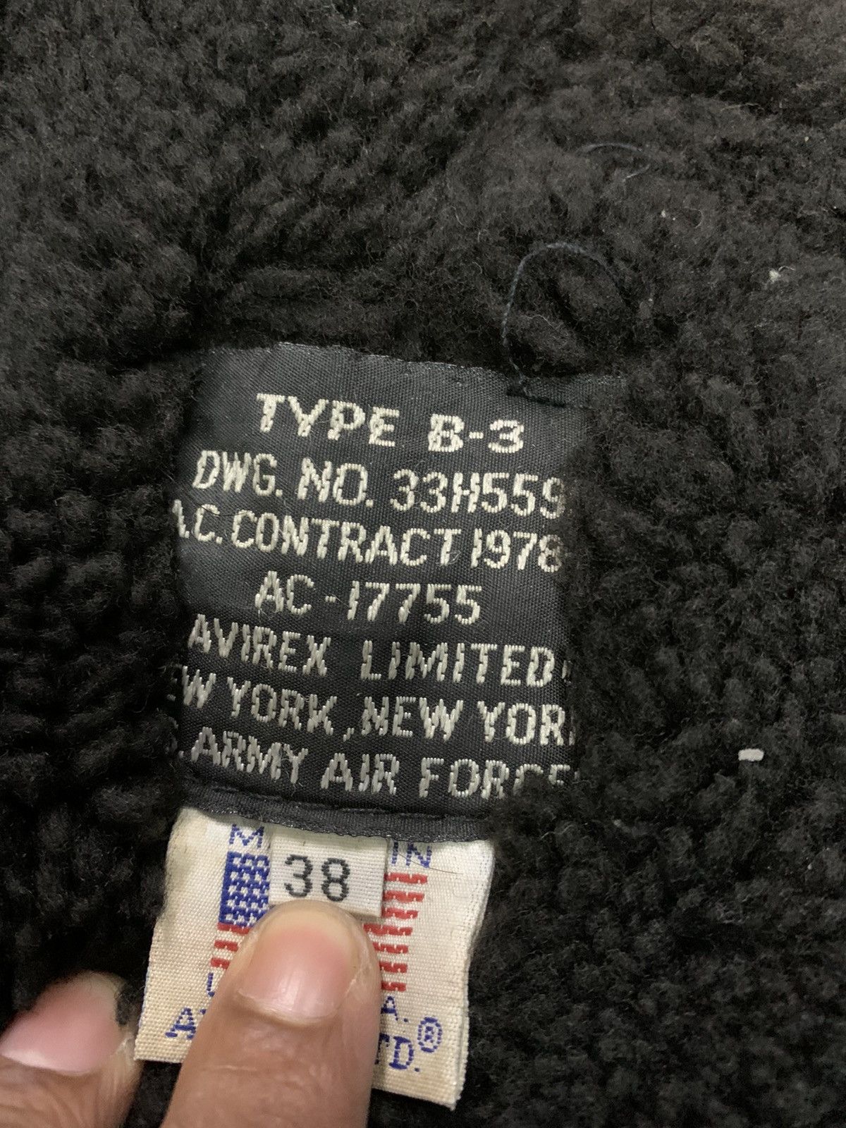 Avirex 🔥VTG AVIREX TYPE B-3 SHEEPSKIN LEATHER JACKETS AVIATOR Size US M / EU 48-50 / 2 - 11 Thumbnail