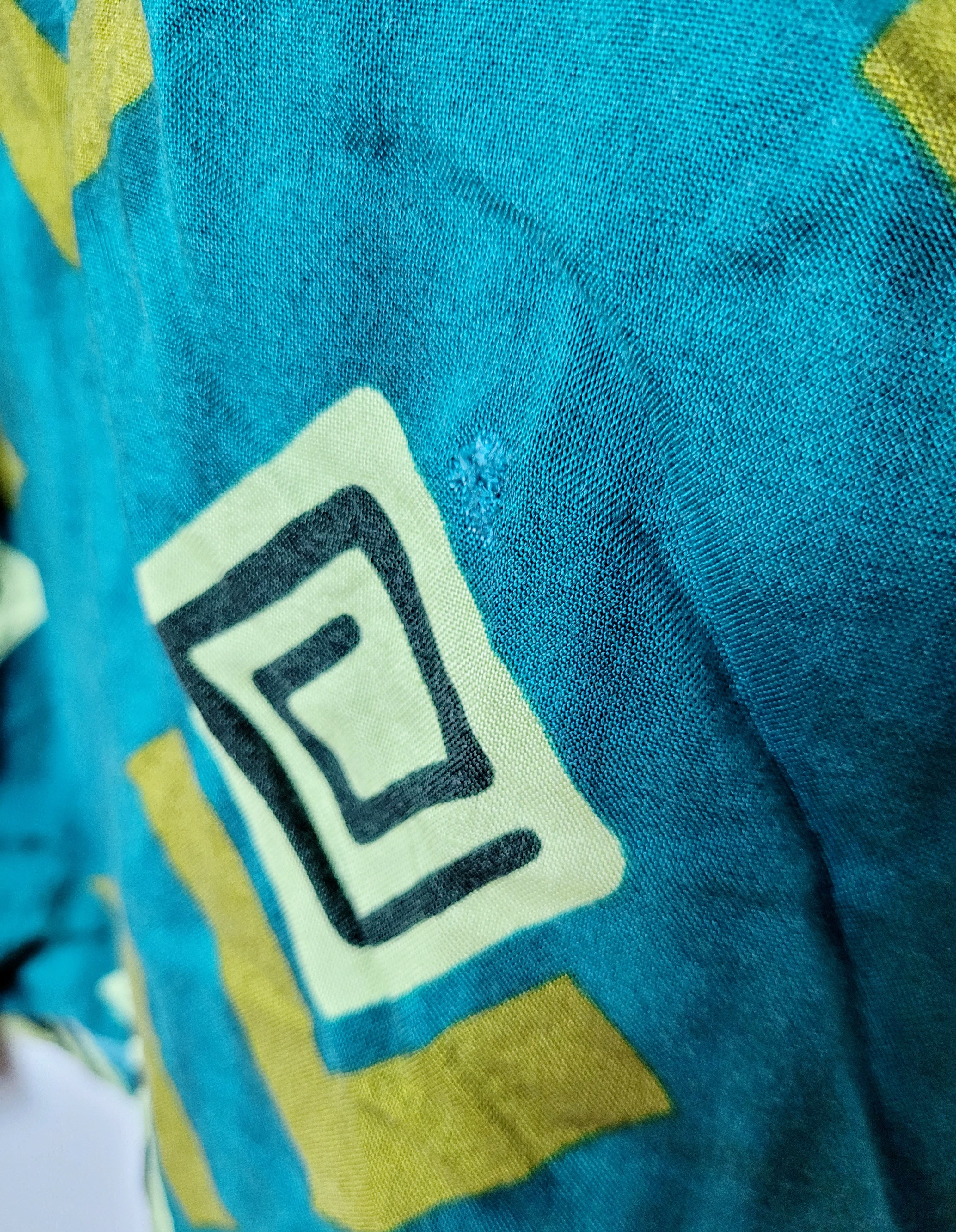 Vintage Vintage Abstract Shirt Tyler The Creator L XL Size US L / EU 52-54 / 3 - 9 Thumbnail