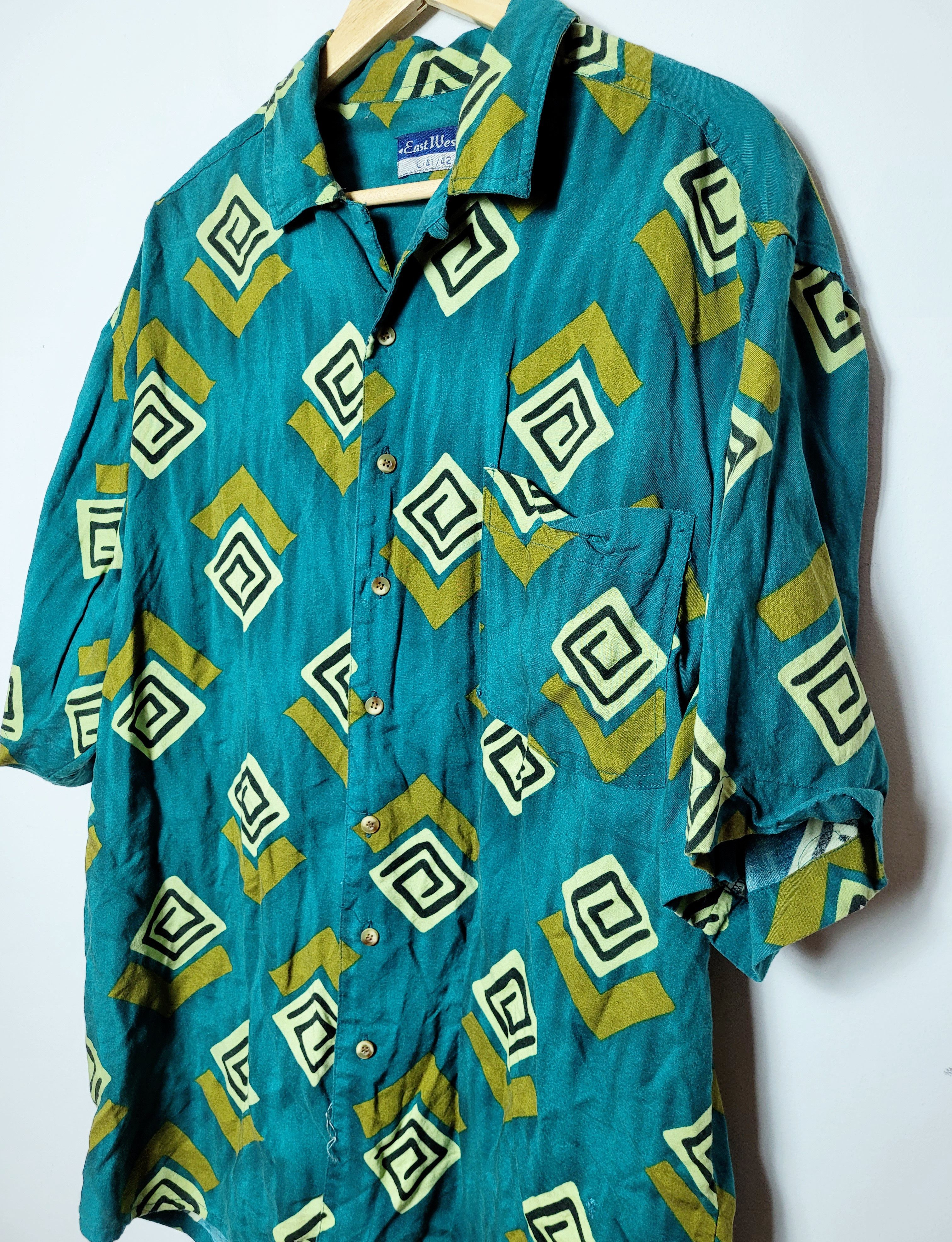 Vintage Vintage Abstract Shirt Tyler The Creator L XL Size US L / EU 52-54 / 3 - 5 Thumbnail