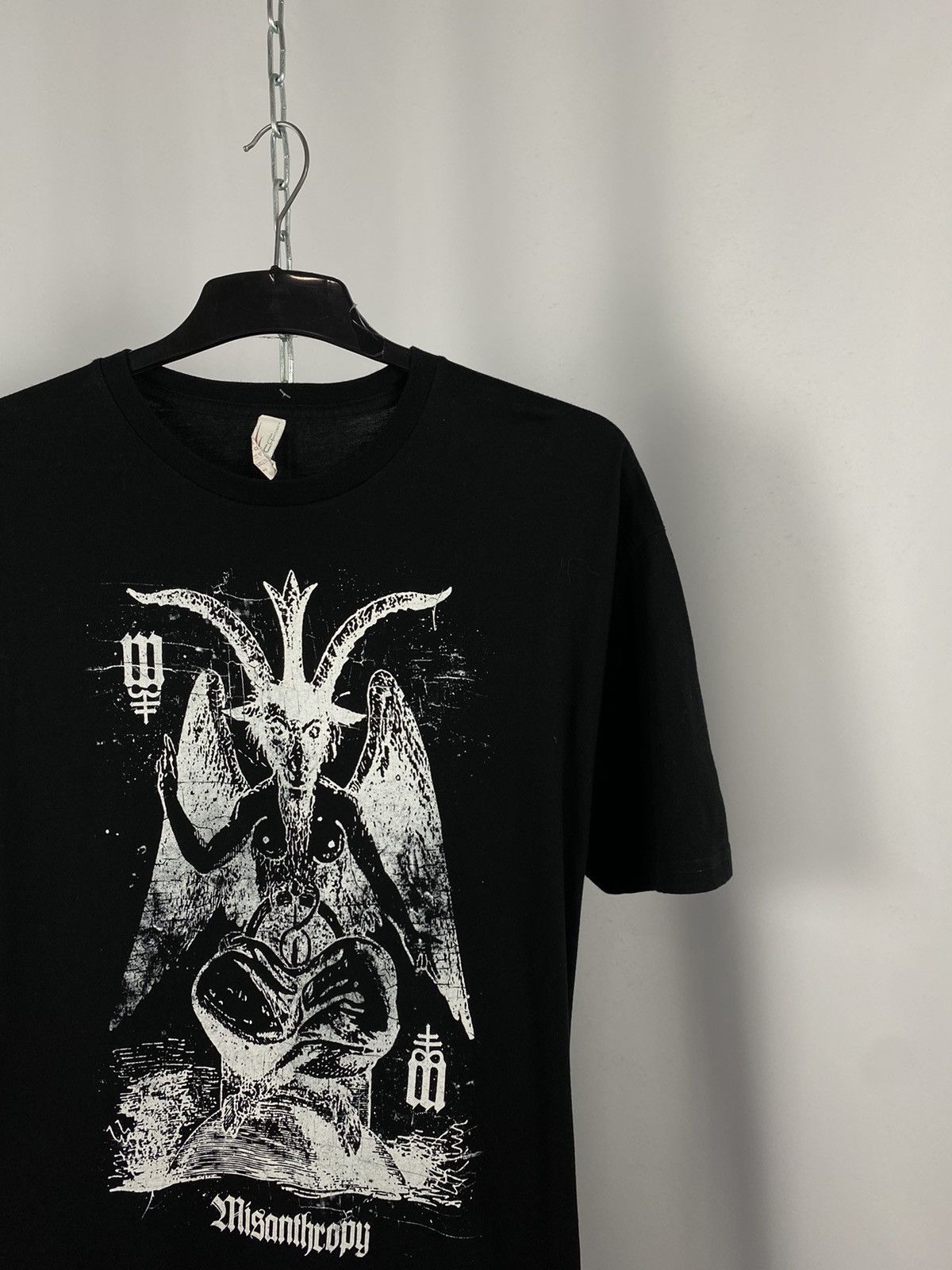 Band Tees × Vintage Misanthropy band tee rock tee T-shirts vintage size XL Size US XL / EU 56 / 4 - 2 Thumbnail