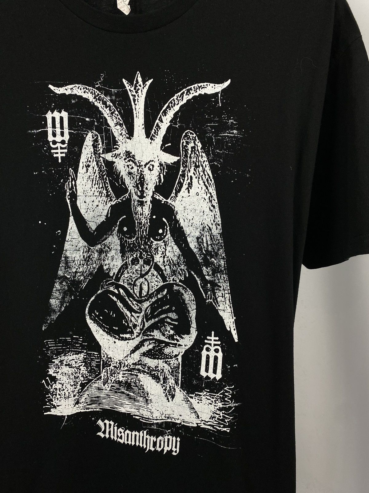 Band Tees × Vintage Misanthropy band tee rock tee T-shirts vintage size XL Size US XL / EU 56 / 4 - 3 Thumbnail