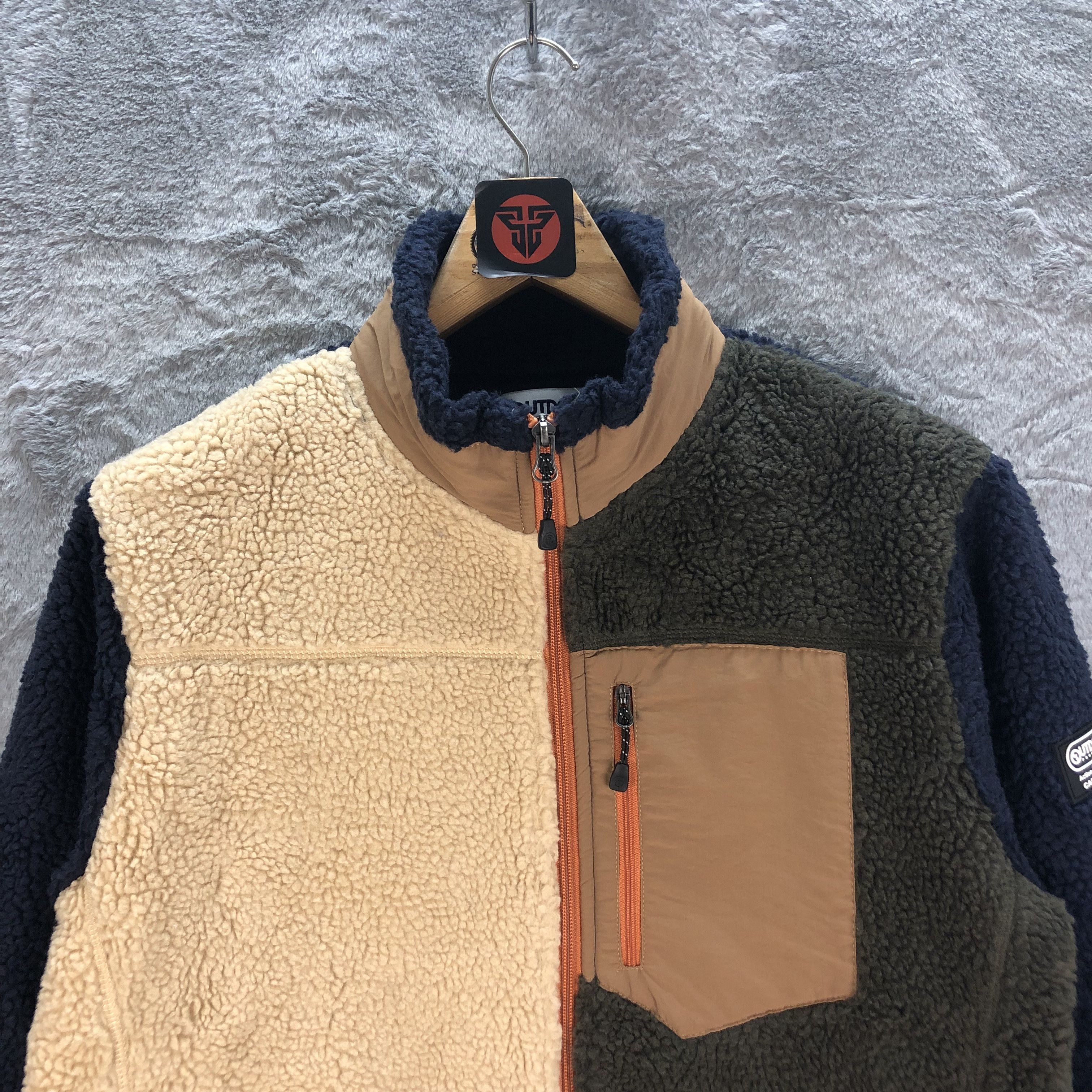 Japanese Brand OUTDOOR MULTICOLOR DEEP PILE FLEECE #6550-73 Size US M / EU 48-50 / 2 - 2 Thumbnail