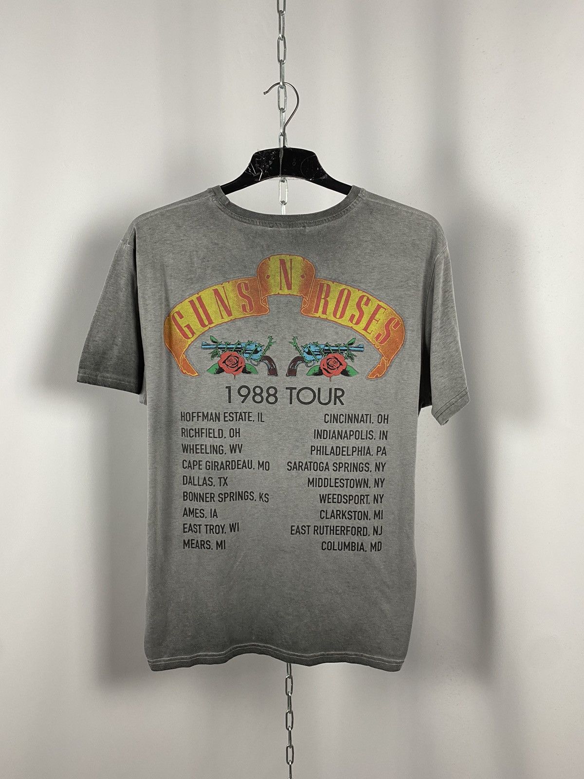 Guns N' Roses Guns N’Roses big logo band tee rock tee gray size XL Size US L / EU 52-54 / 3 - 1 Thumbnail