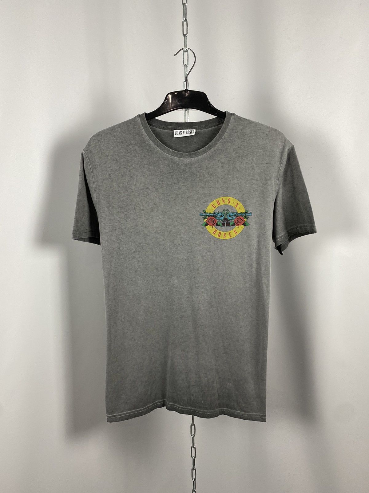 Guns N' Roses Guns N’Roses big logo band tee rock tee gray size XL Size US L / EU 52-54 / 3 - 2 Thumbnail