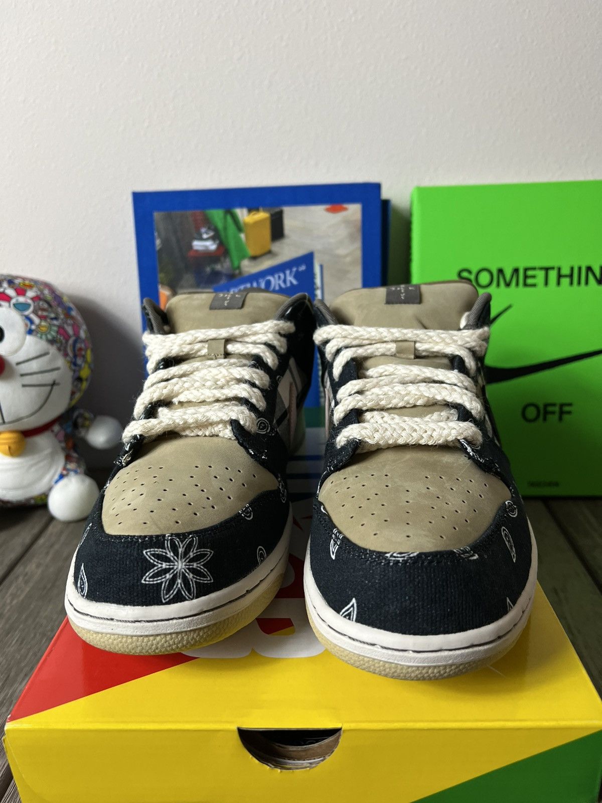 Nike × Travis Scott Travis Scott Nike SB Dunk Low “Cactus Jack” Size US 13 / EU 46 - 2 Thumbnail