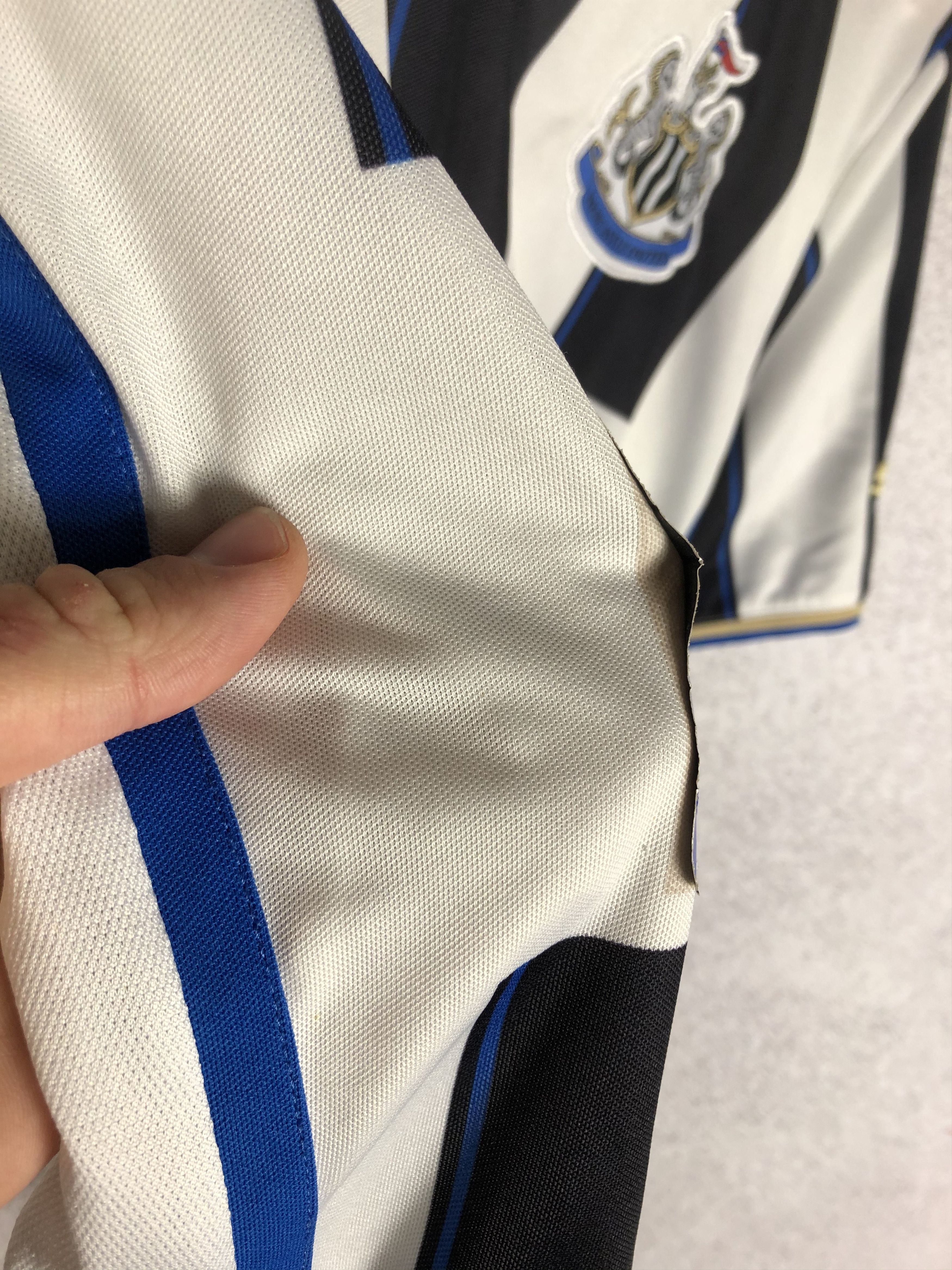 Puma Puma Newcastle 2013 2014 Home Soccer Jersey Football Shirt Size US S / EU 44-46 / 1 - 8 Thumbnail