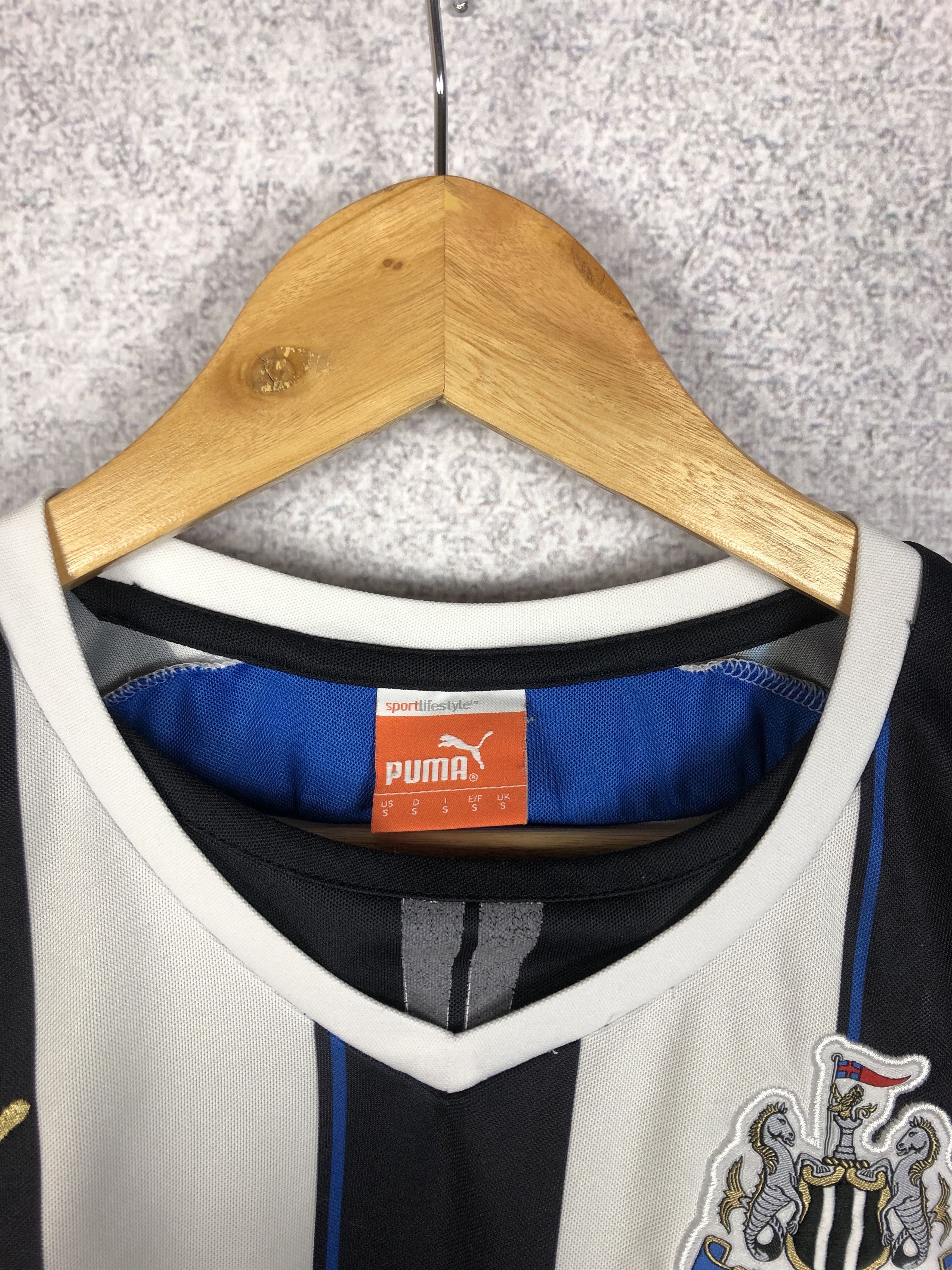 Puma Puma Newcastle 2013 2014 Home Soccer Jersey Football Shirt Size US S / EU 44-46 / 1 - 5 Thumbnail