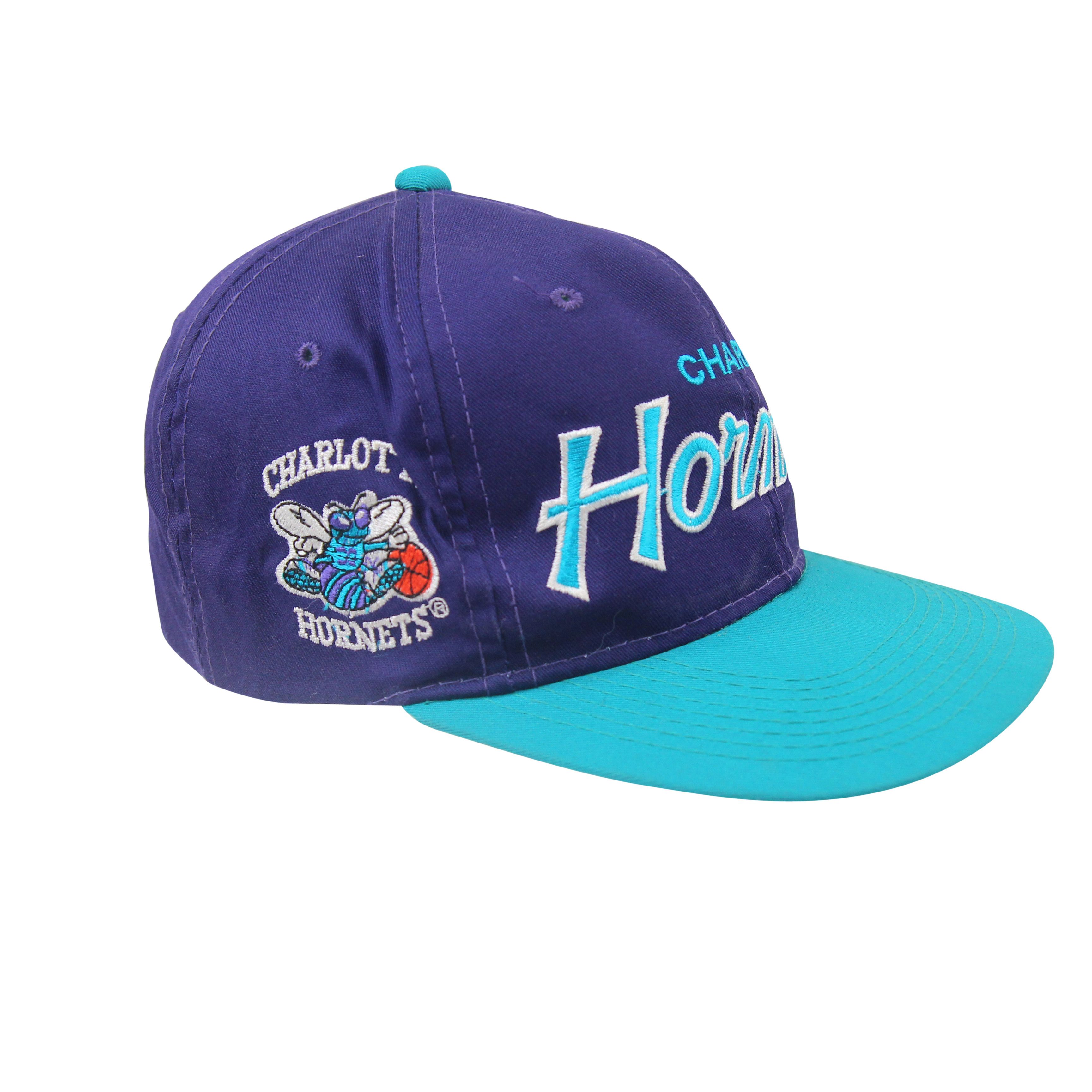 NBA × Sports Specialties × Vintage Vintage Sport Specialties Charlotte Hornets Script Spellout Size ONE SIZE - 3 Thumbnail