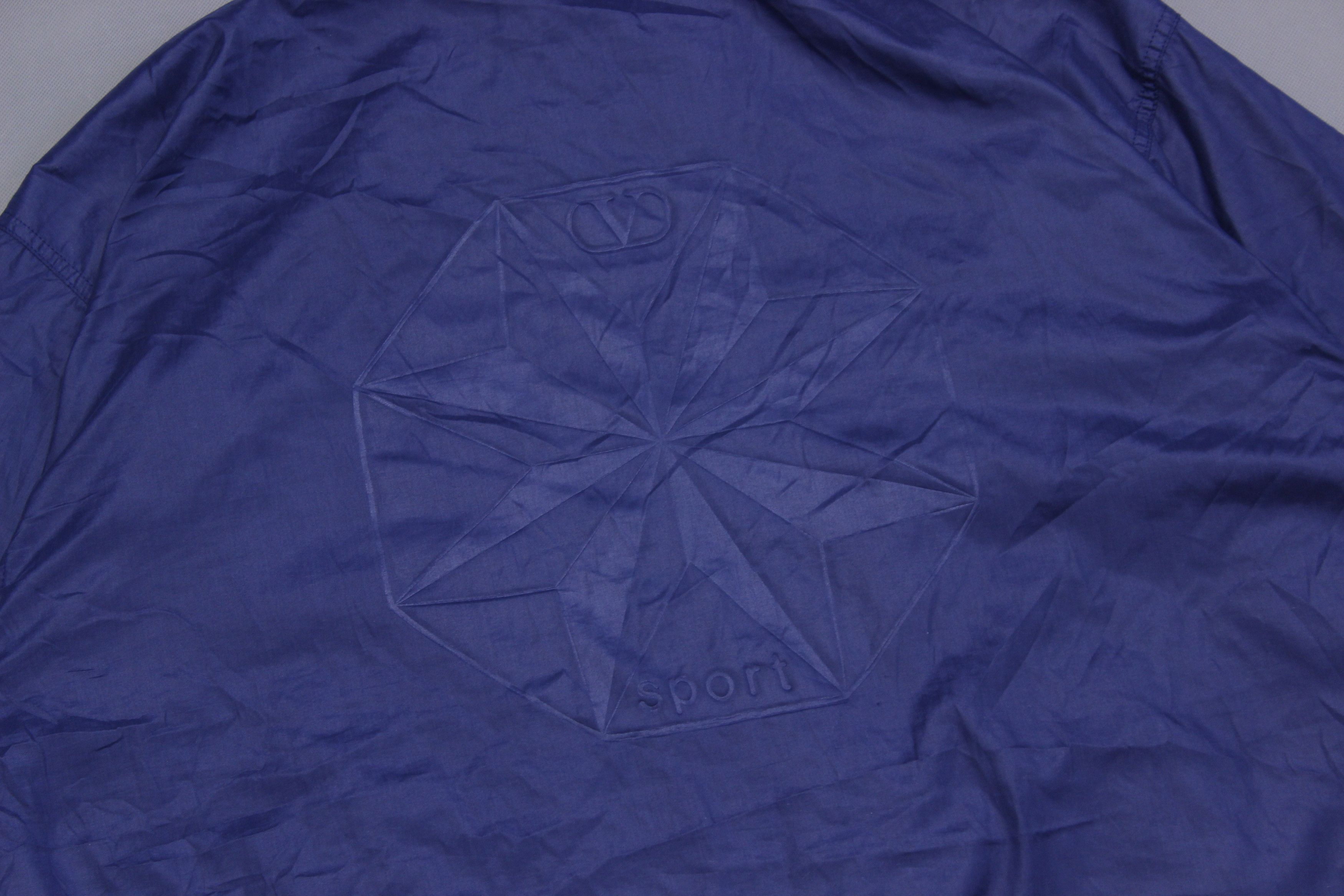 Valentino Valentino Sport 3D Big Logo Light Jacket Vintage Baggy Fit Size US L / EU 52-54 / 3 - 3 Thumbnail