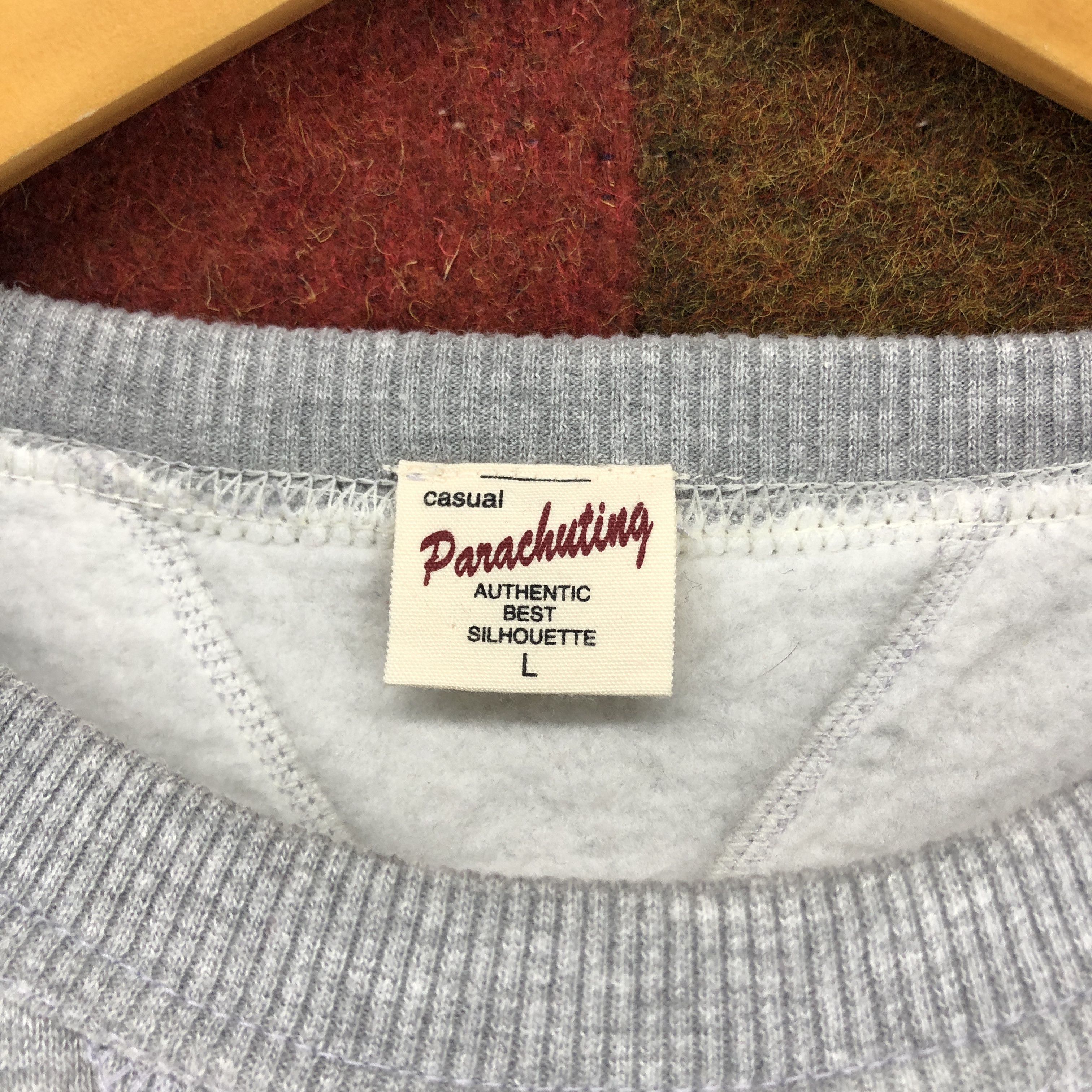 Japanese Brand BRAVE PARACHUTING Crew Neck Sweatshirt #0611/Z Size US M / EU 48-50 / 2 - 4 Thumbnail