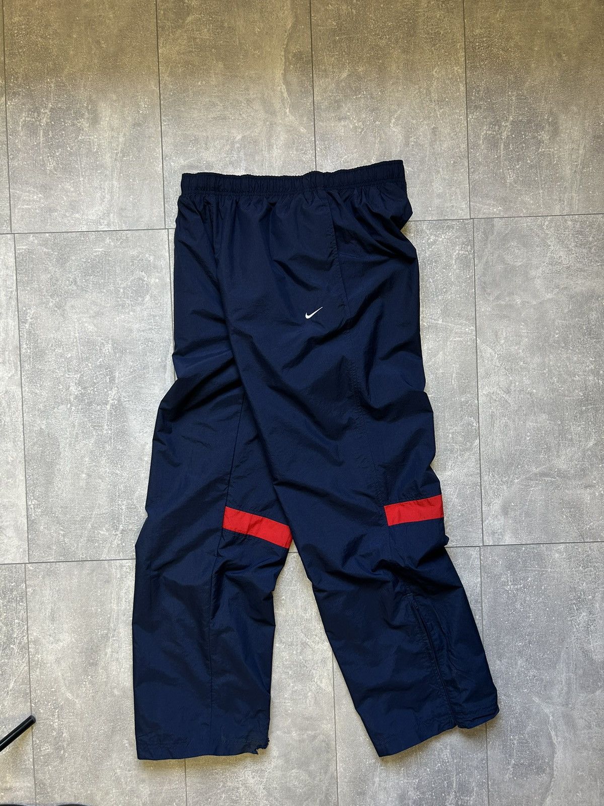 Nike × Vintage Mens Vintage Nike sweatpants swoosh streetwear y2k rare 90s Size US 36 / EU 52 - 2 Thumbnail