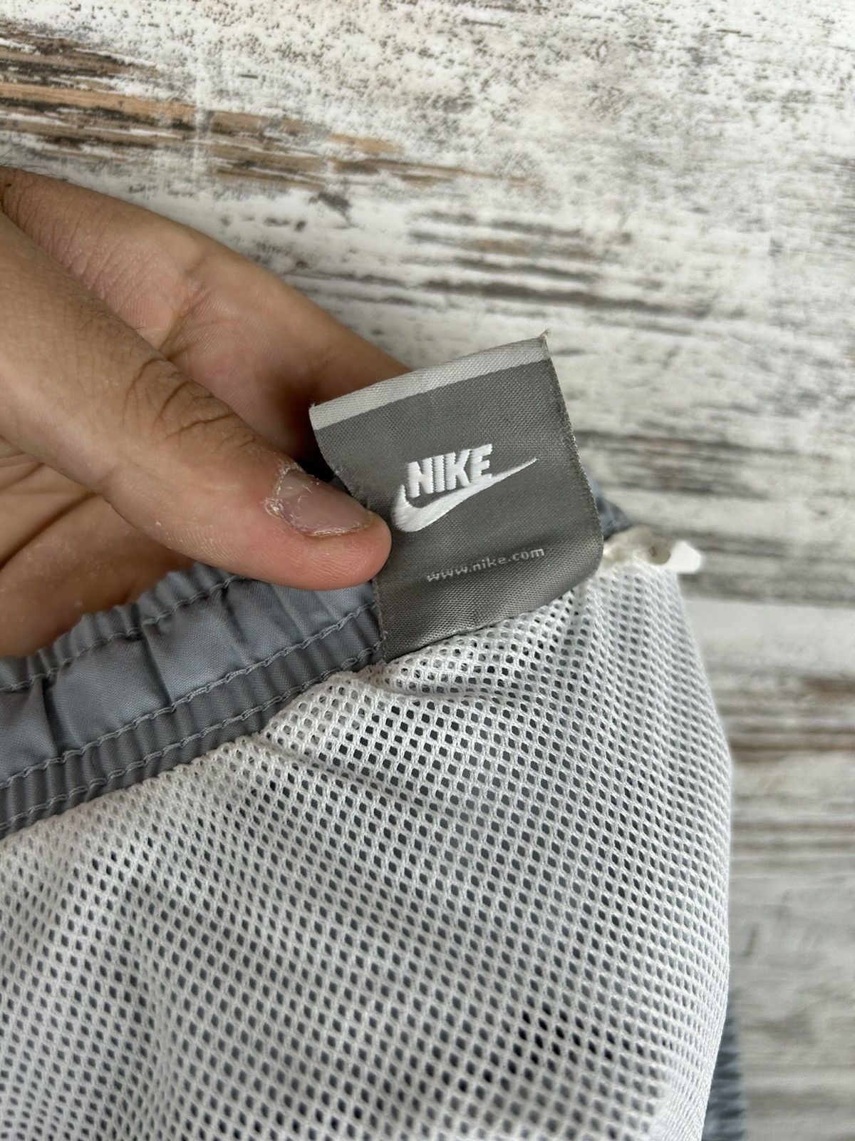 Nike × Vintage Mens Vintage Nike nylon shorts 90s streetwear y2k rare acg Size US 34 / EU 50 - 13 Thumbnail