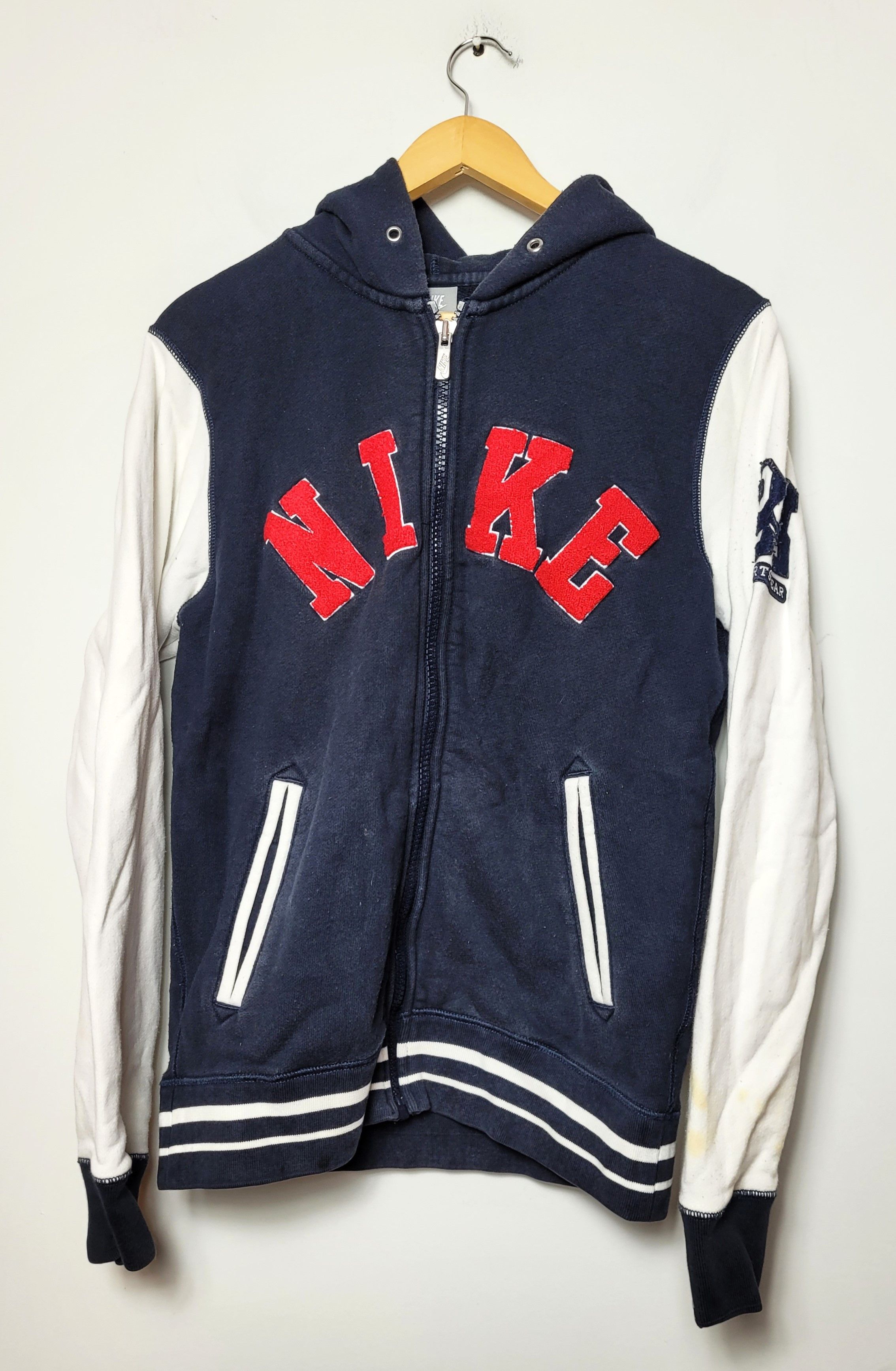 Nike Nike y2k spellout zip hoodie Size US S / EU 44-46 / 1 - 1 Thumbnail