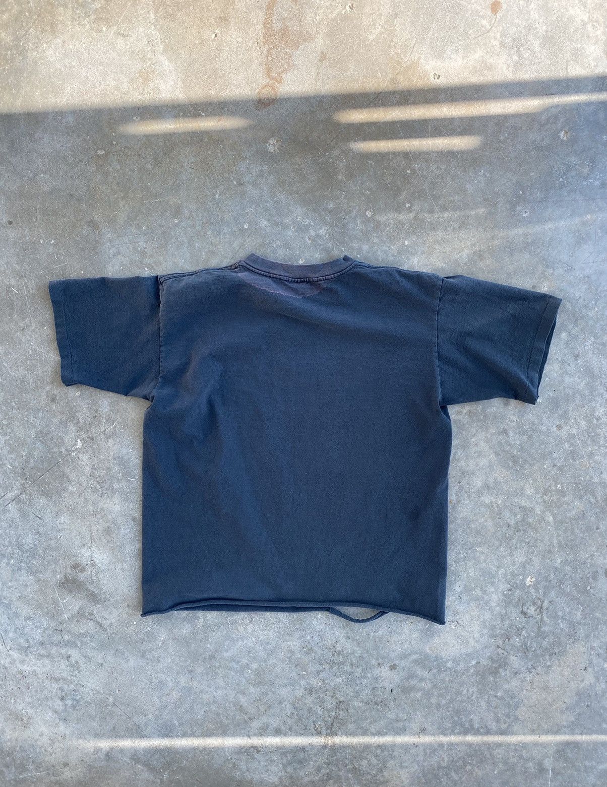 NBA Thrashed + Destroyed Magic Johnson Portrait Tee ❄️ LA Lakers Size US L / EU 52-54 / 3 - 4 Thumbnail