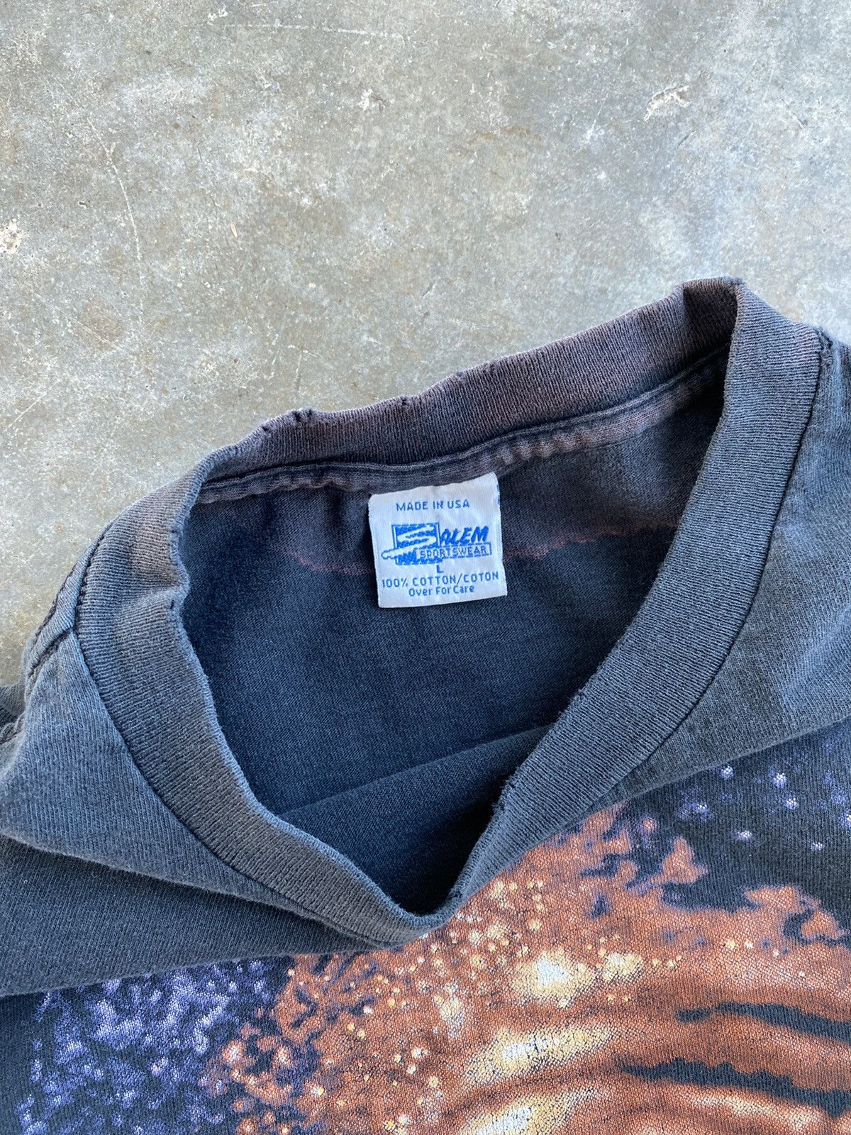 NBA Thrashed + Destroyed Magic Johnson Portrait Tee ❄️ LA Lakers Size US L / EU 52-54 / 3 - 2 Thumbnail