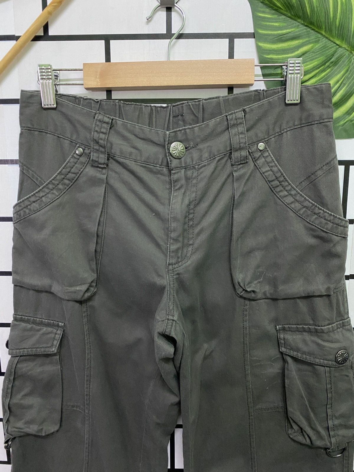 Japanese Brand × Other Unknown Cargo Japanese Tactical MultiPocket Parachute Pants Size 28" / US 6 / IT 42 - 8 Thumbnail