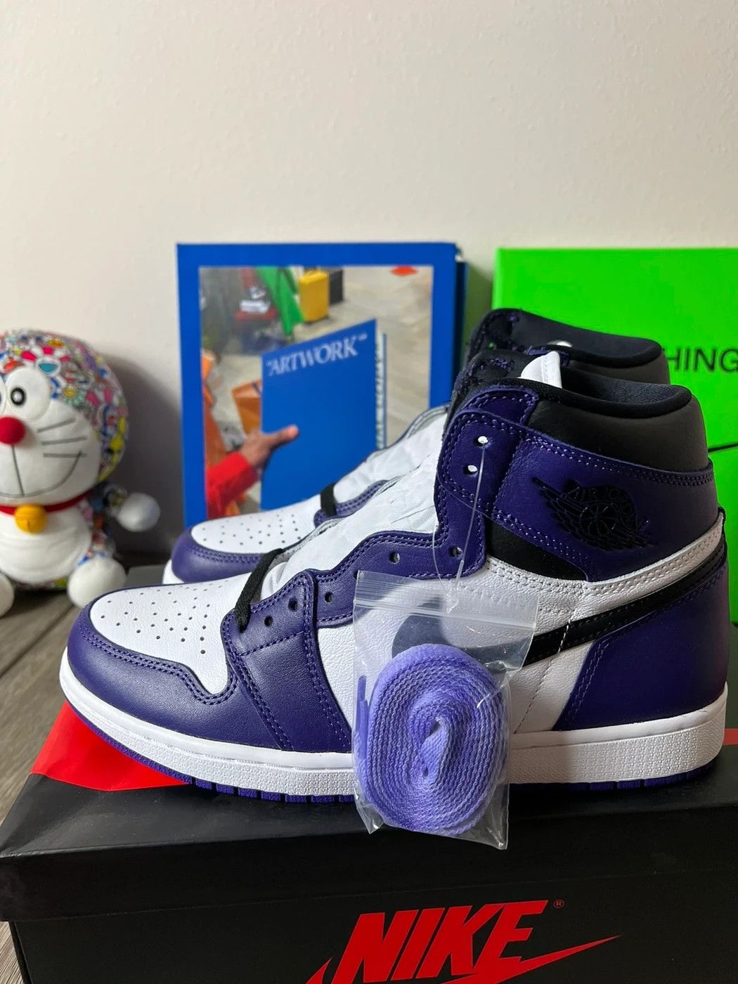 Jordan Brand Air Jordan 1 Retro High OG Court Purple Size US 11 / EU 44 - 2 Thumbnail