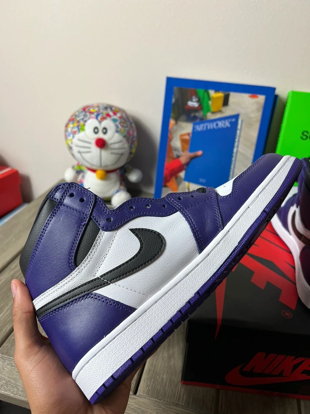 Jordan Brand Air Jordan 1 Retro High OG Court Purple Size US 11 / EU 44 - 3 Thumbnail