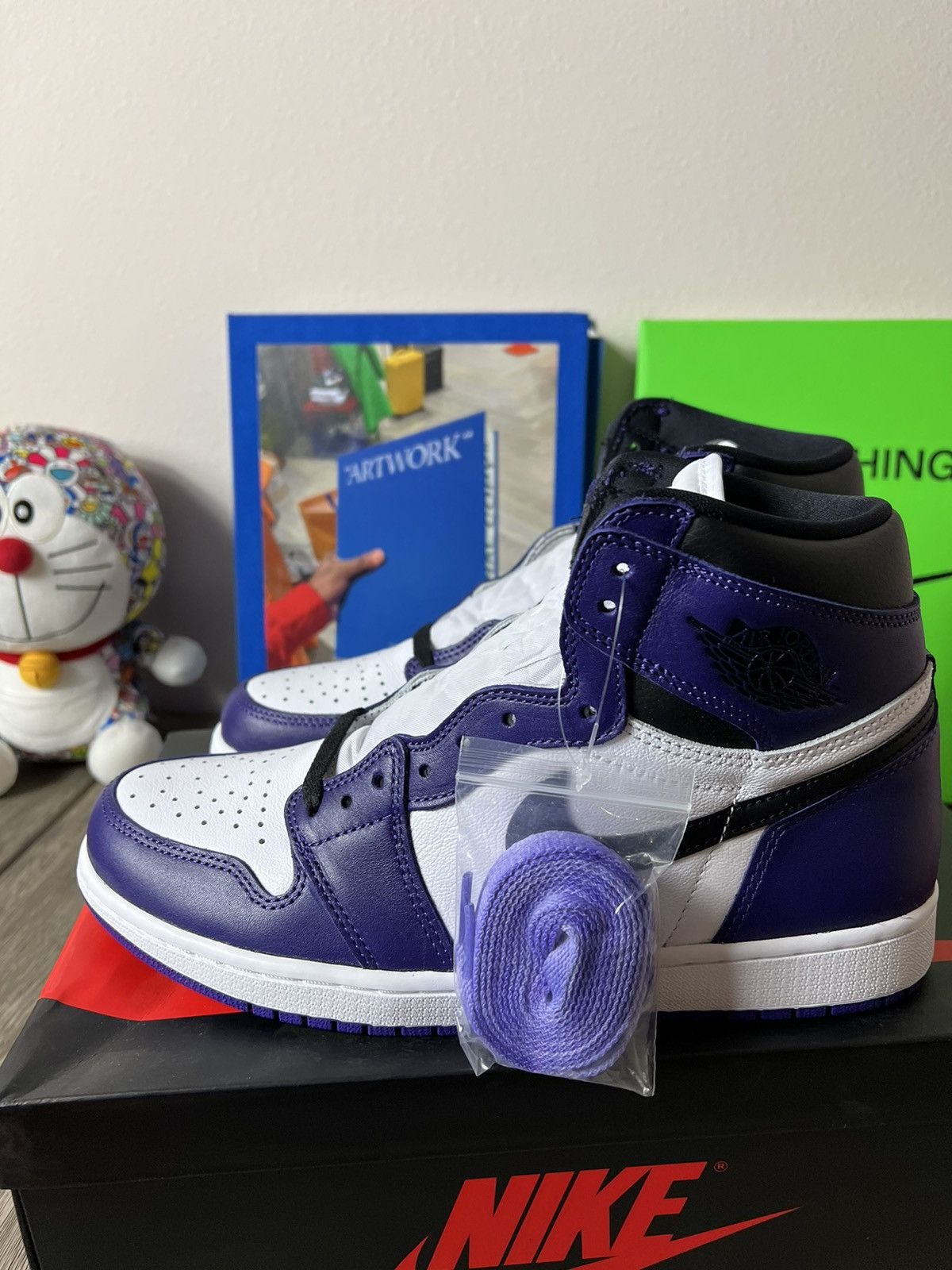 Jordan Brand Air Jordan 1 Retro High OG Court Purple Size US 8 / EU 41 - 2 Thumbnail