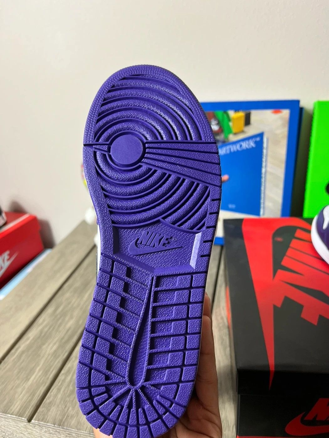 Jordan Brand × Nike Air Jordan 1 Retro High OG Court Purple Size US 12.5 / EU 45-46 - 4 Thumbnail
