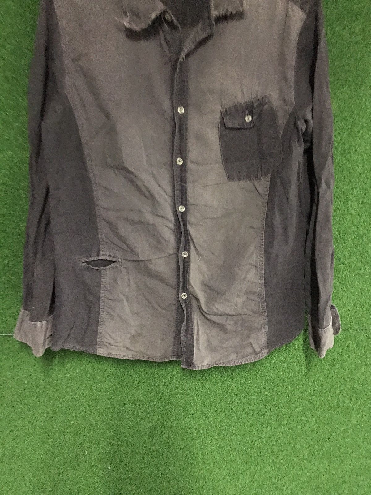 Japanese Brand (C) Button-Up Shirt – Minimalist Streetwear Essential Size US M / EU 48-50 / 2 - 5 Thumbnail