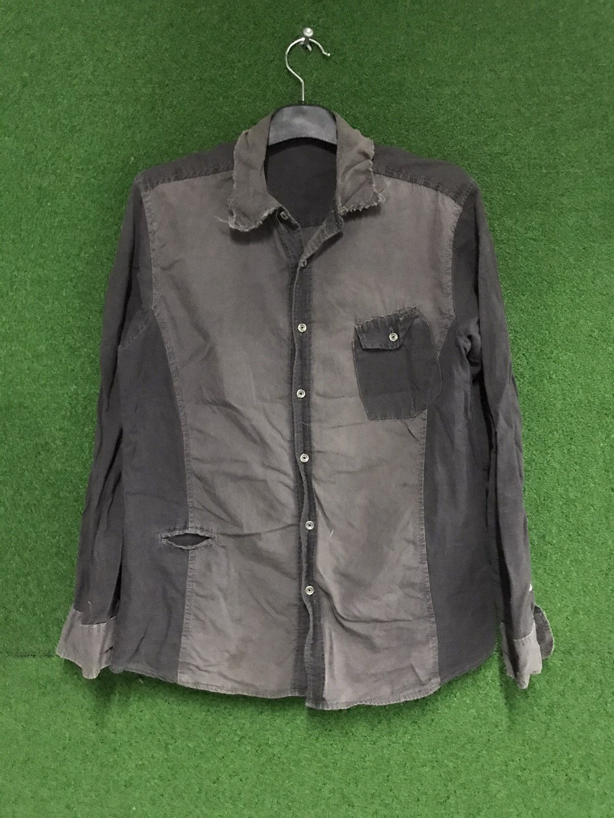 Japanese Brand (C) Button-Up Shirt – Minimalist Streetwear Essential Size US M / EU 48-50 / 2 - 1 Thumbnail