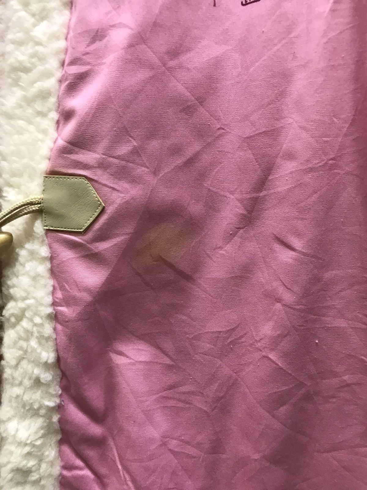 Japanese Brand Hello Kitty Fleece Vest – Cute & Cozy Streetwear Piece! Size US L / EU 52-54 / 3 - 5 Thumbnail