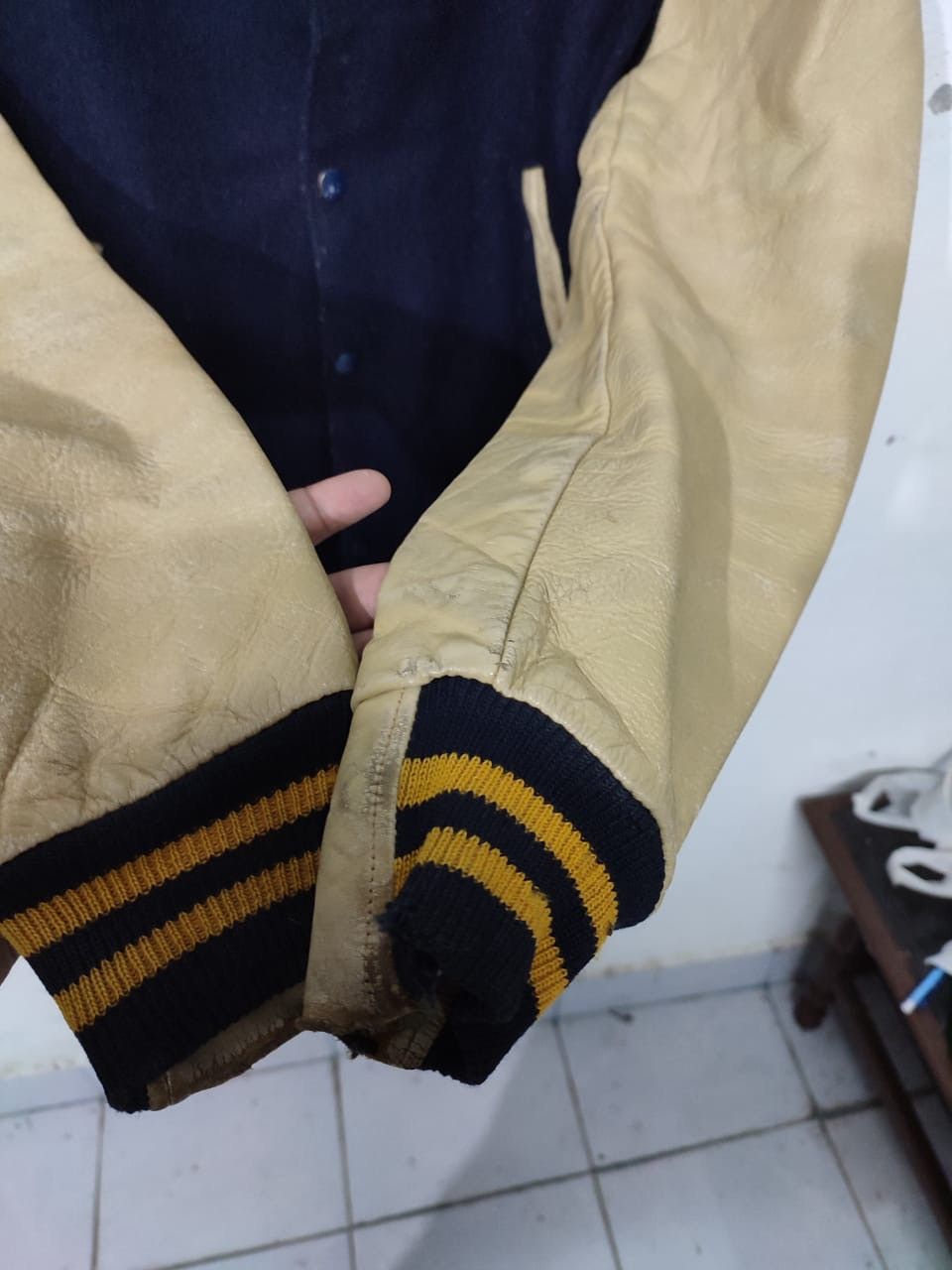 Vintage 💥VINTAGE GOLDEN BEAR VARSITY JACKET MADE IN USA Size US M / EU 48-50 / 2 - 6 Thumbnail