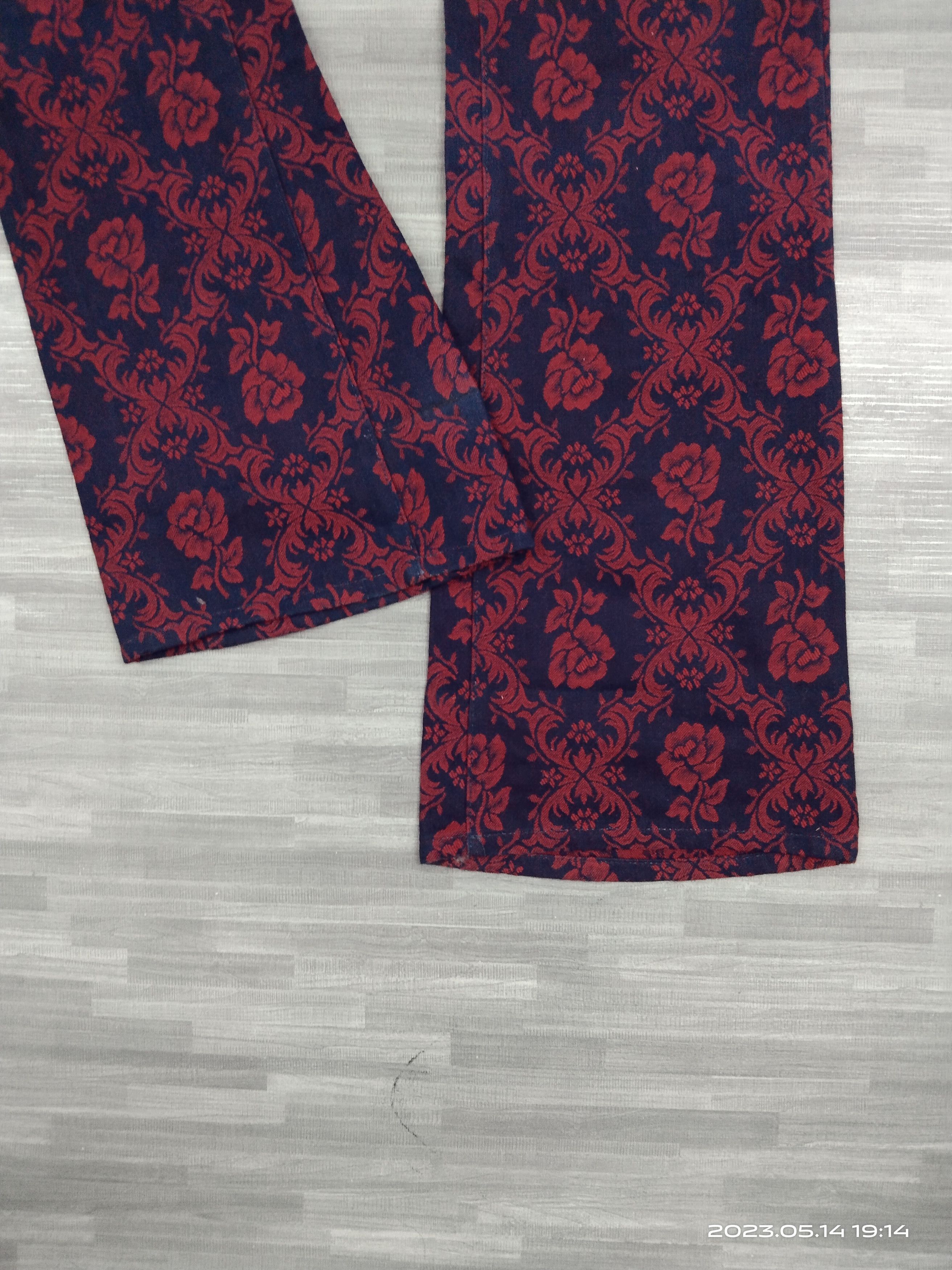 Japanese Brand FLARE MONOGRAM ROSE EDGE RUPERT DENIM PANTS Size US 32 / EU 48 - 6 Thumbnail